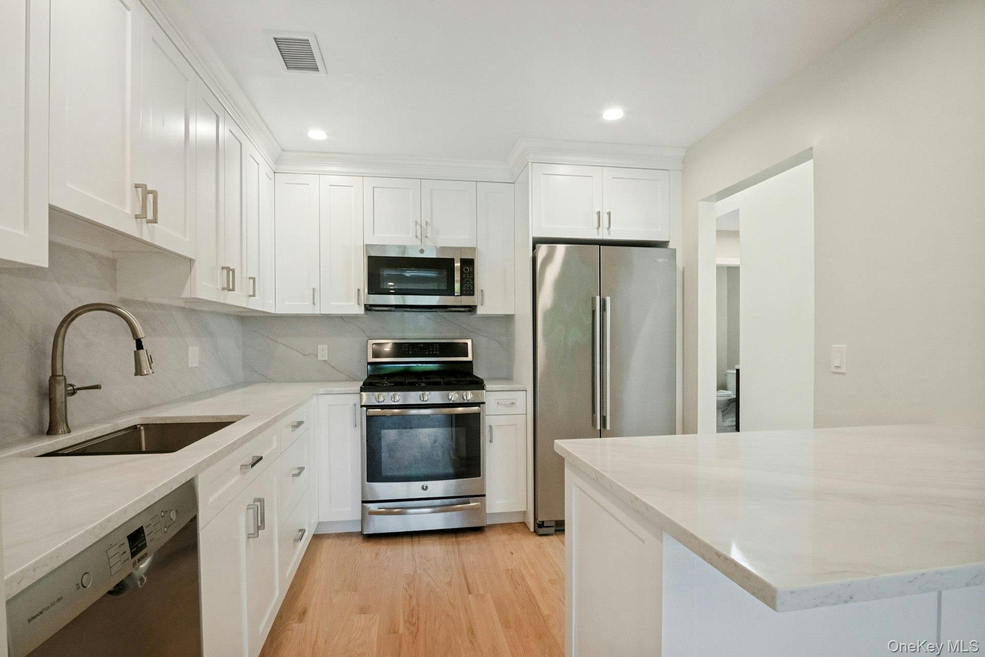 42 Hudson Watch Drive – For Sale photo 16