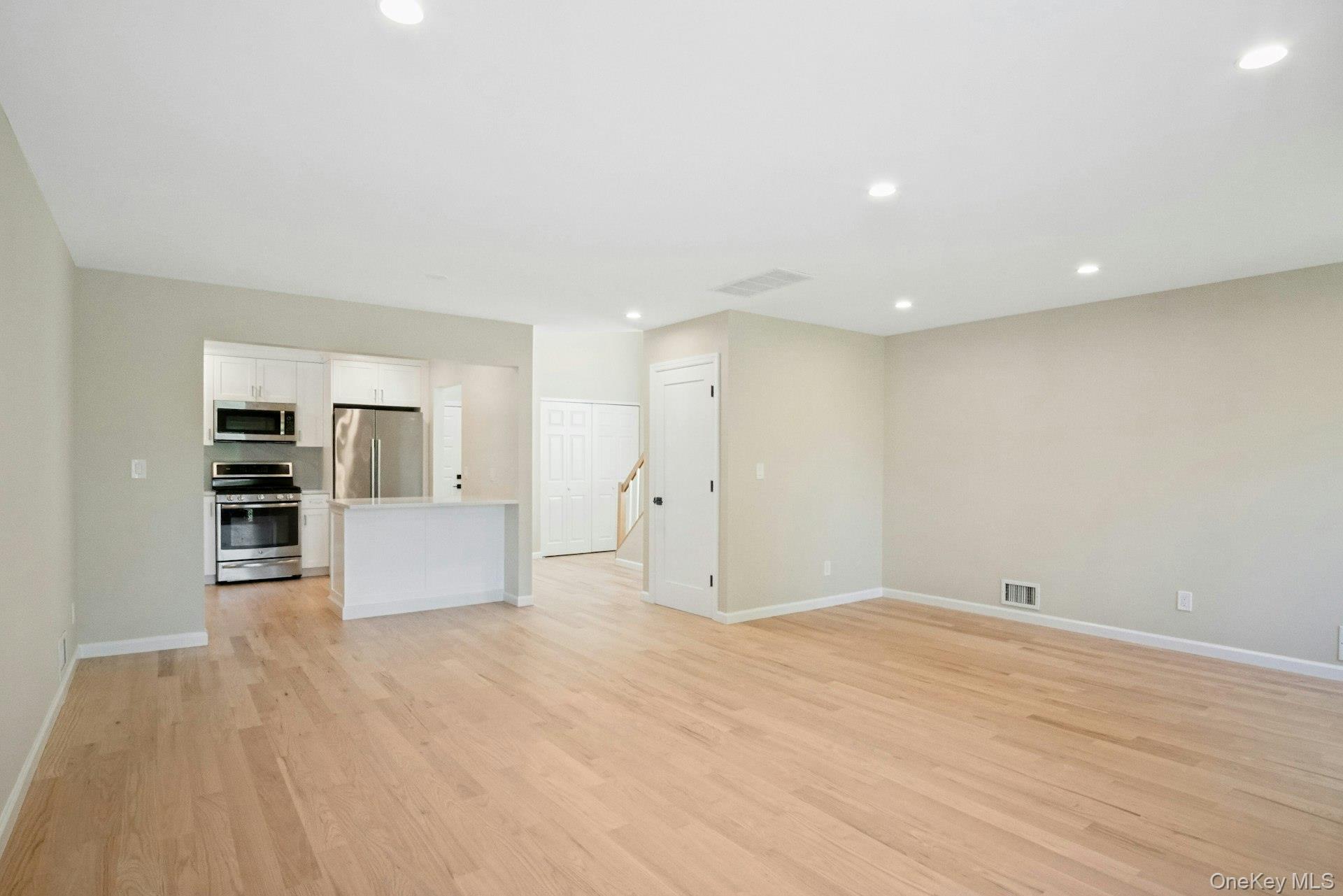 42 Hudson Watch Drive – For Sale photo 10
