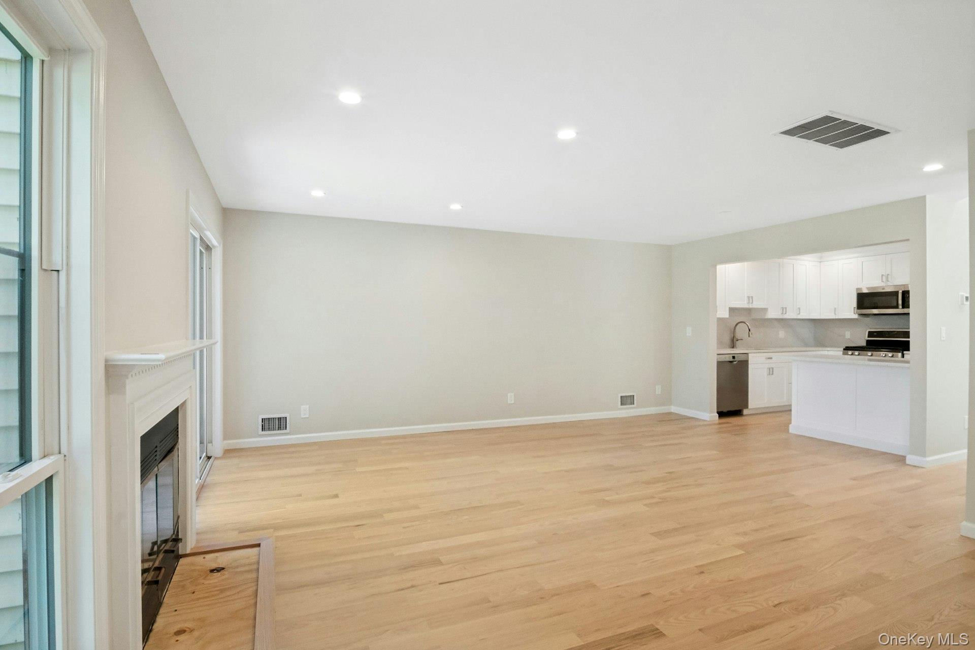 42 Hudson Watch Drive – For Sale photo 11