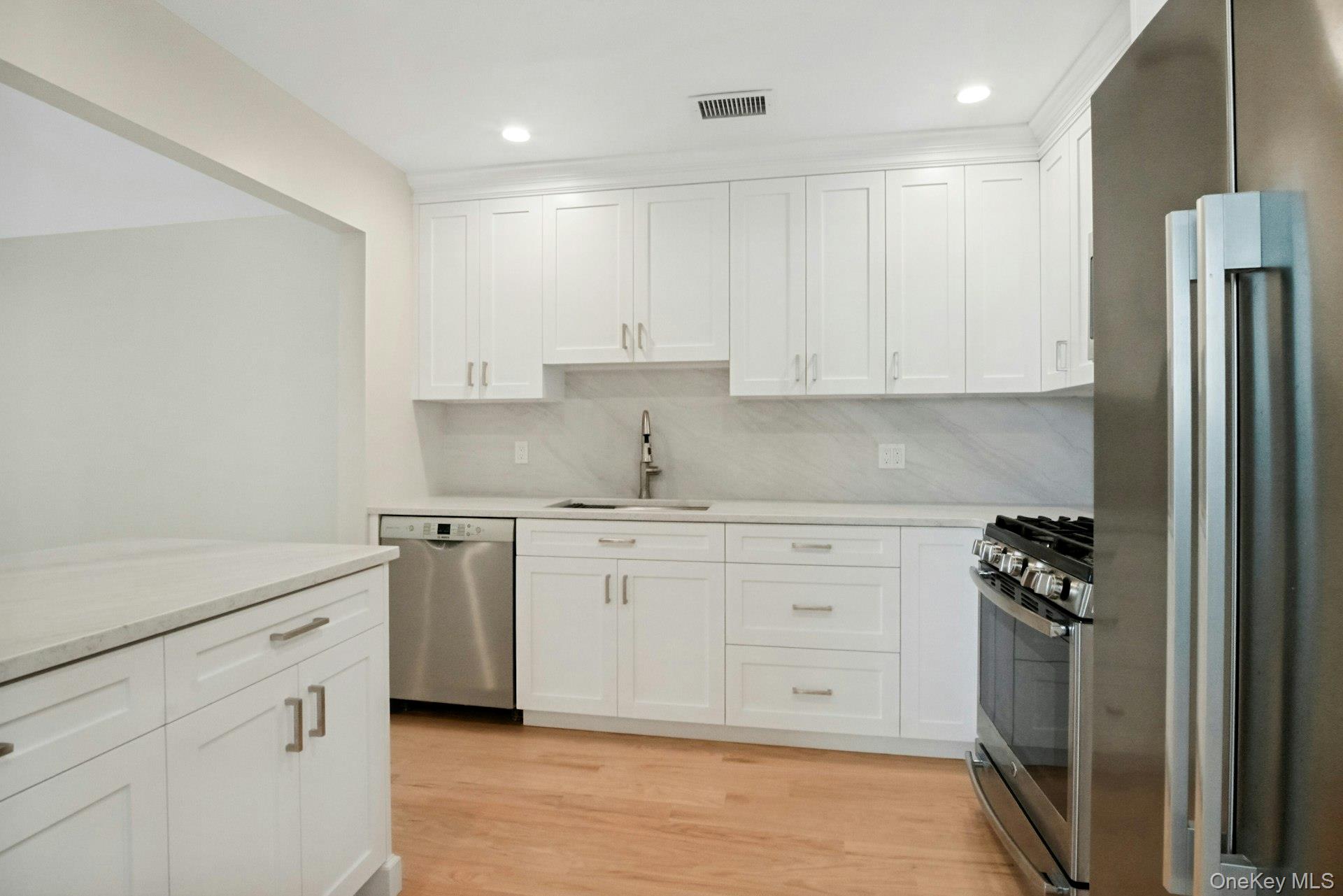 42 Hudson Watch Drive – For Sale photo 14