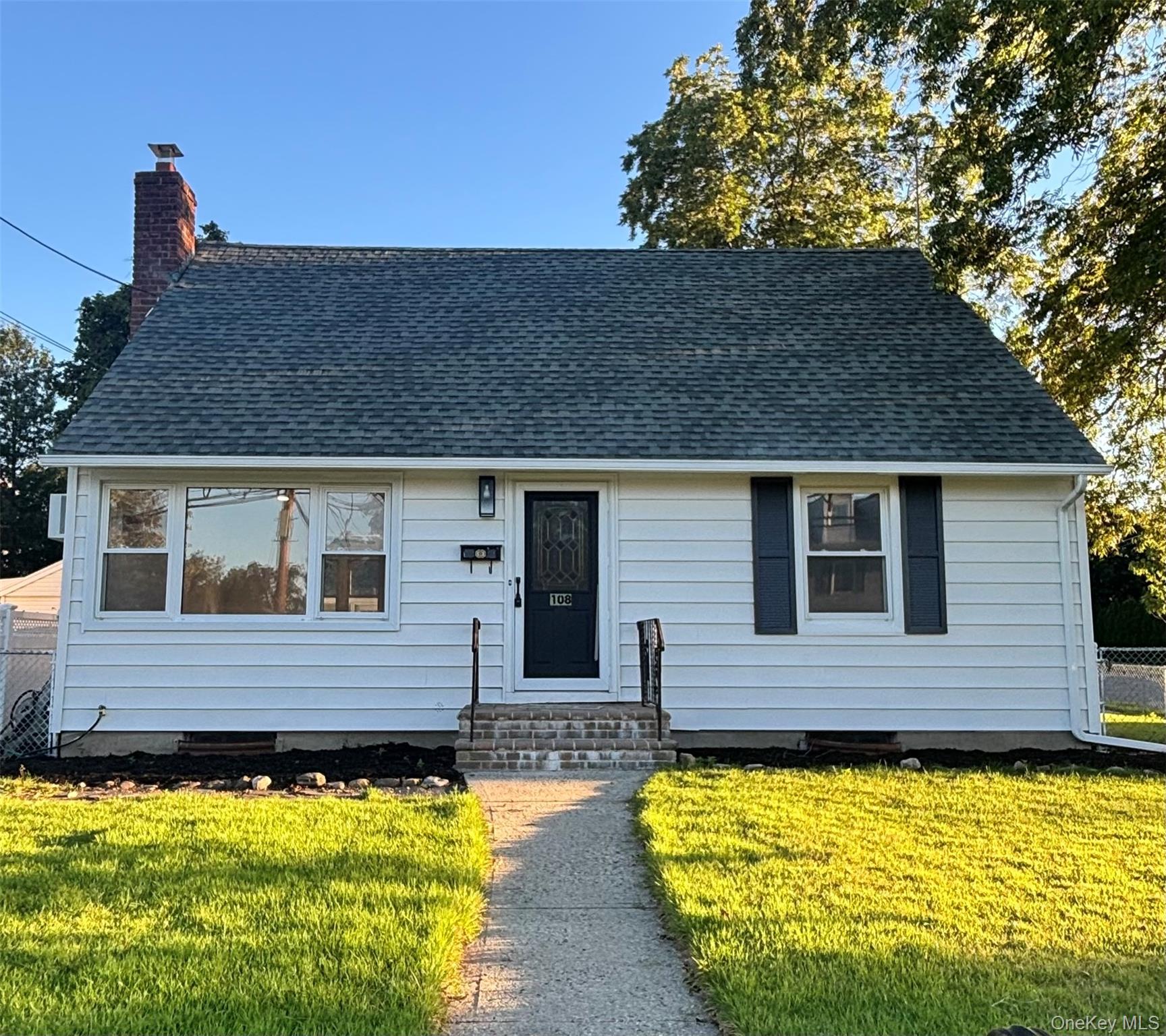 108 Dorset Avenue – For Sale