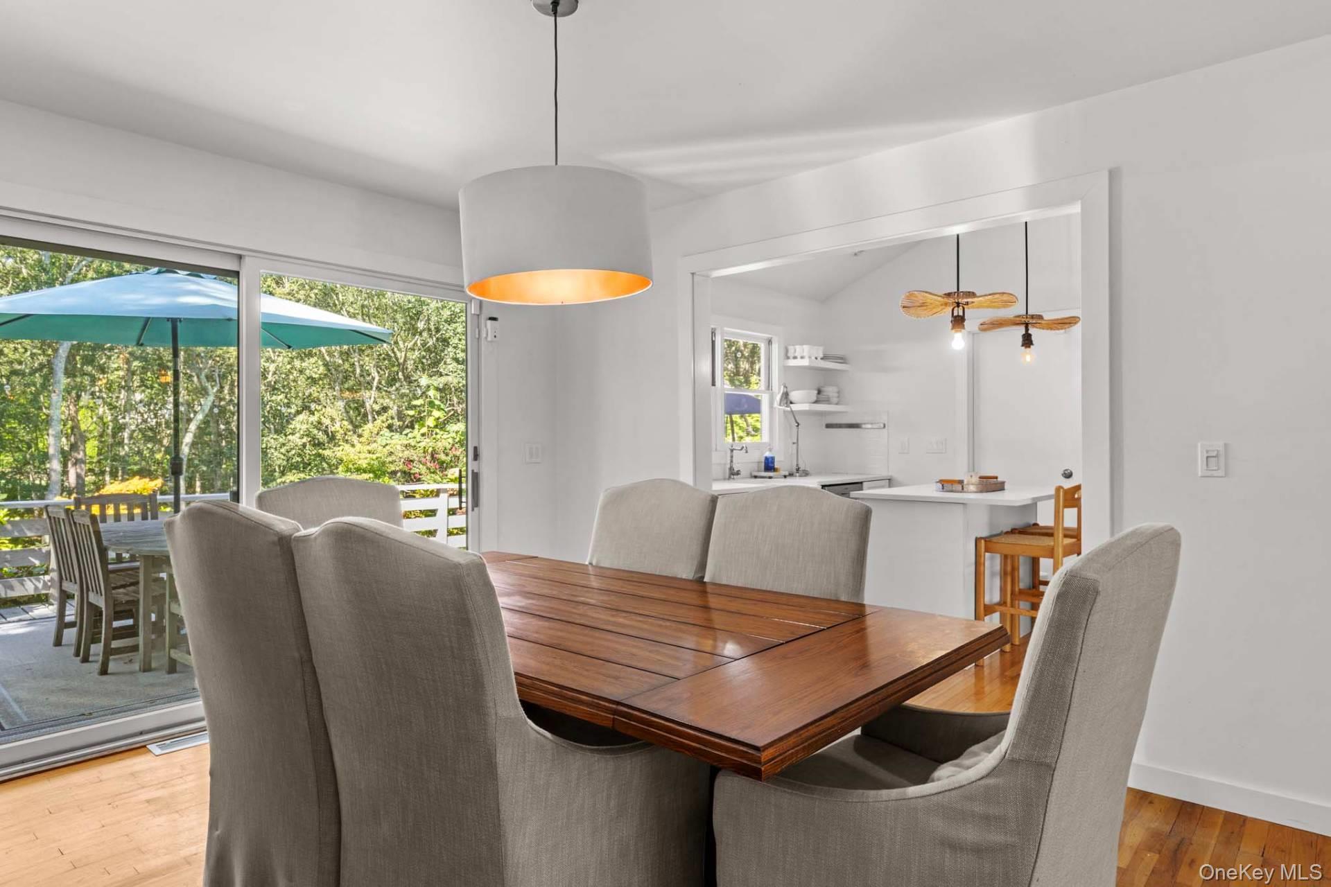 813 Edge Of Woods Road – For Rent photo 9