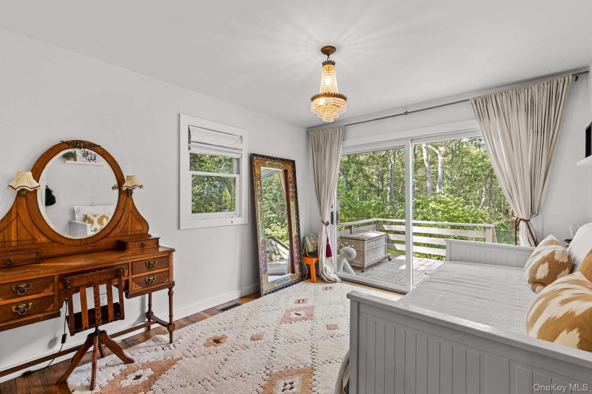 813 Edge Of Woods Road – For Rent photo 13