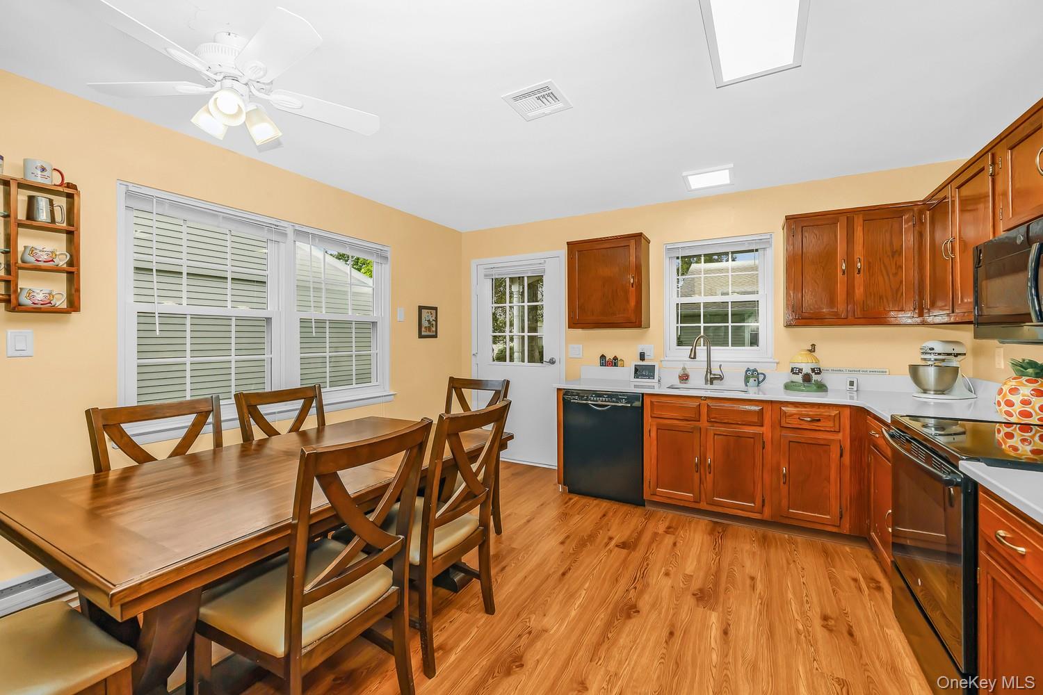 330 Brownfield Drive – For Sale photo 13