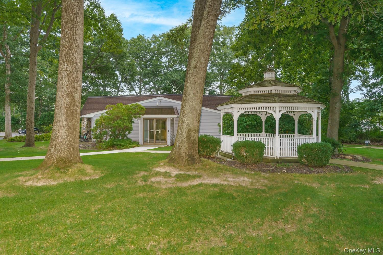 330 Brownfield Drive – For Sale photo 36