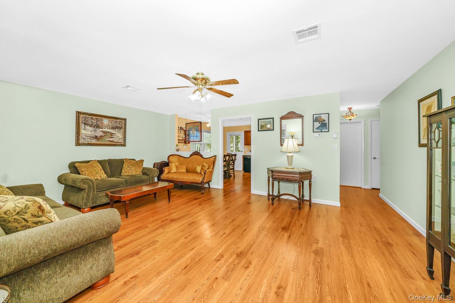 330 Brownfield Drive – For Sale photo 6