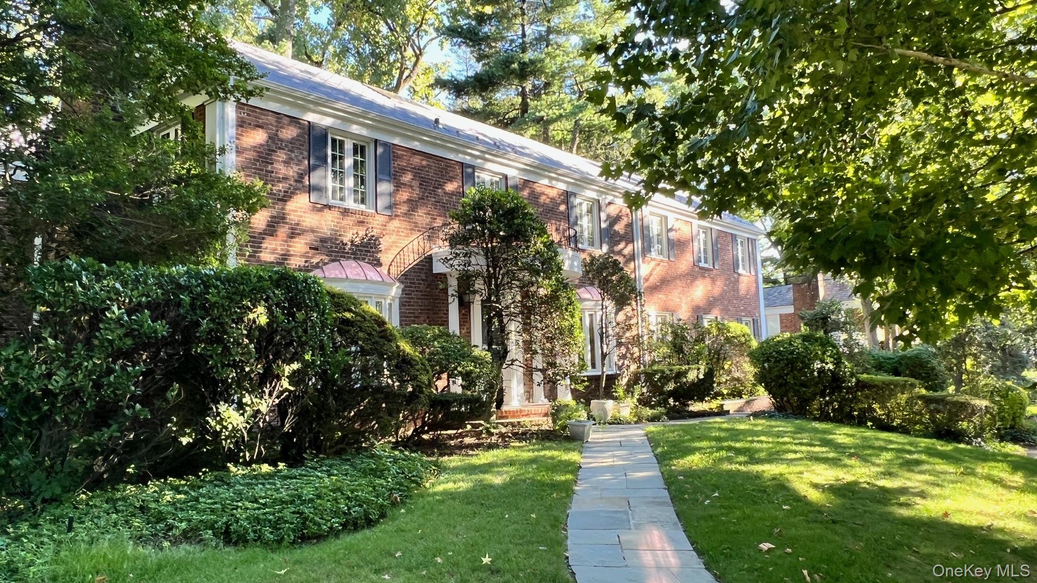 9 Dorset Road – For Sale