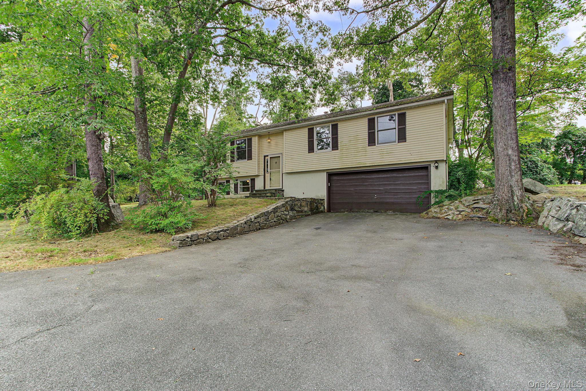 47 Jean Drive – For Sale photo 2