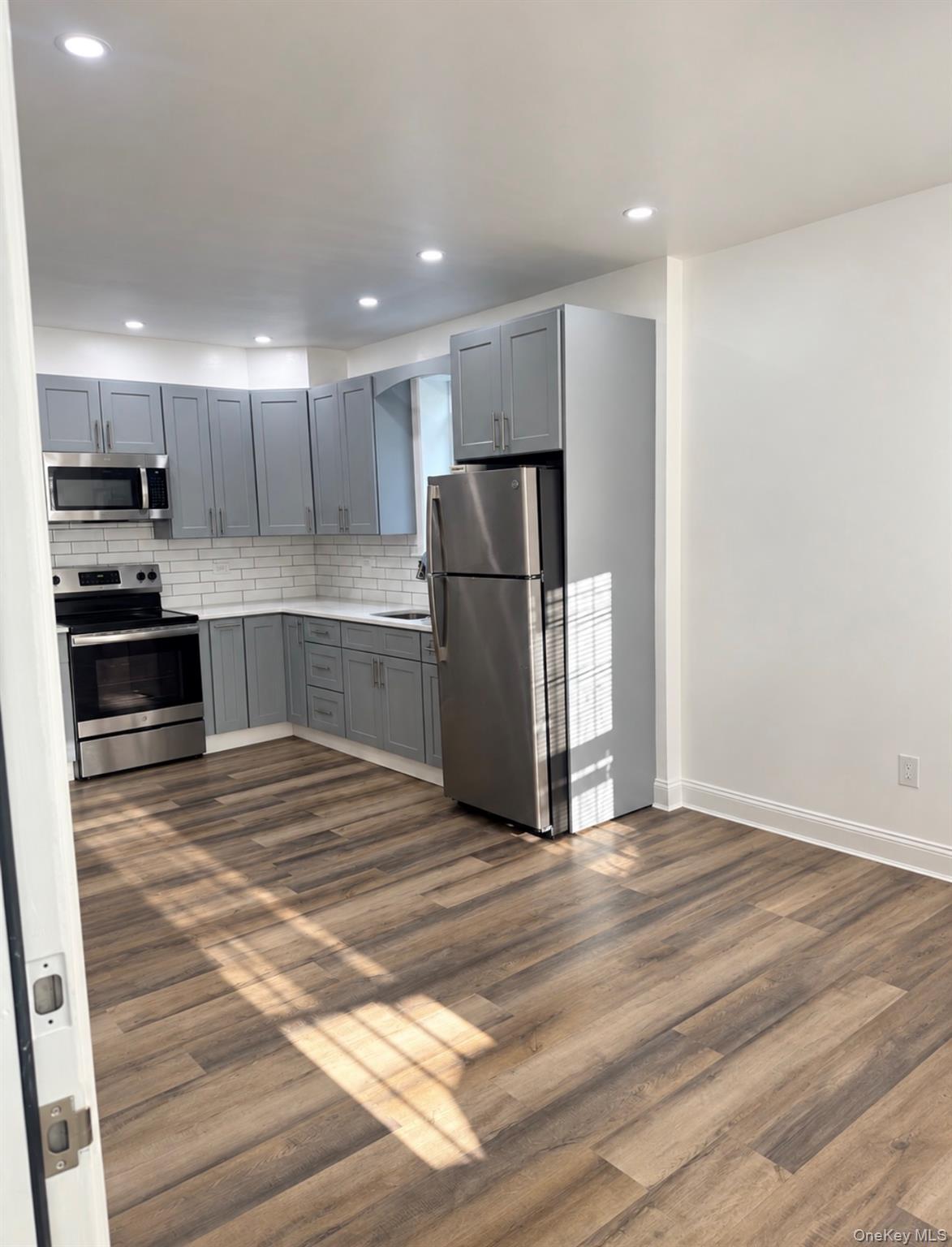 575 Barbey Street, Unit 1 photo 7