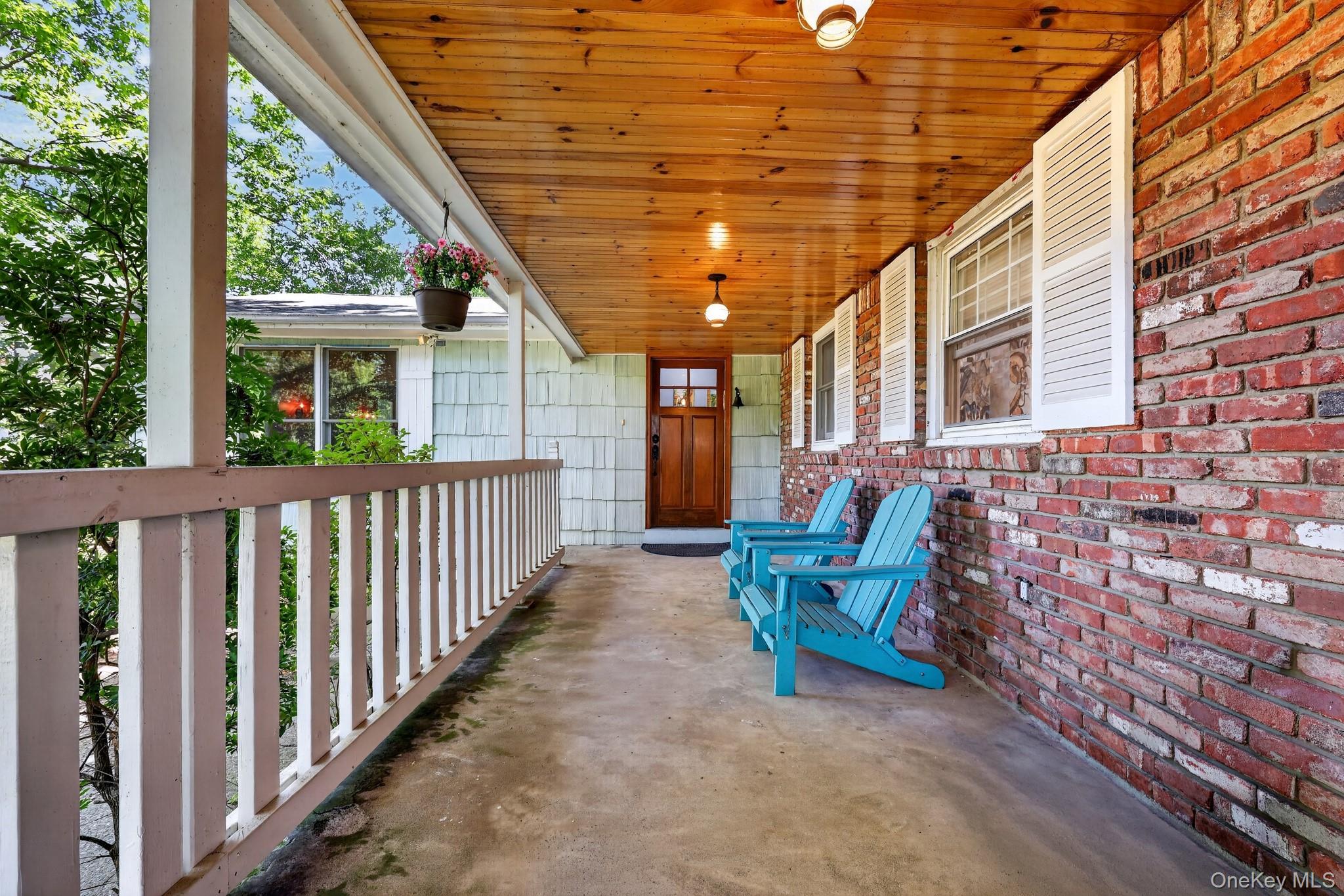 6 Scenic Drive – For Sale photo 2