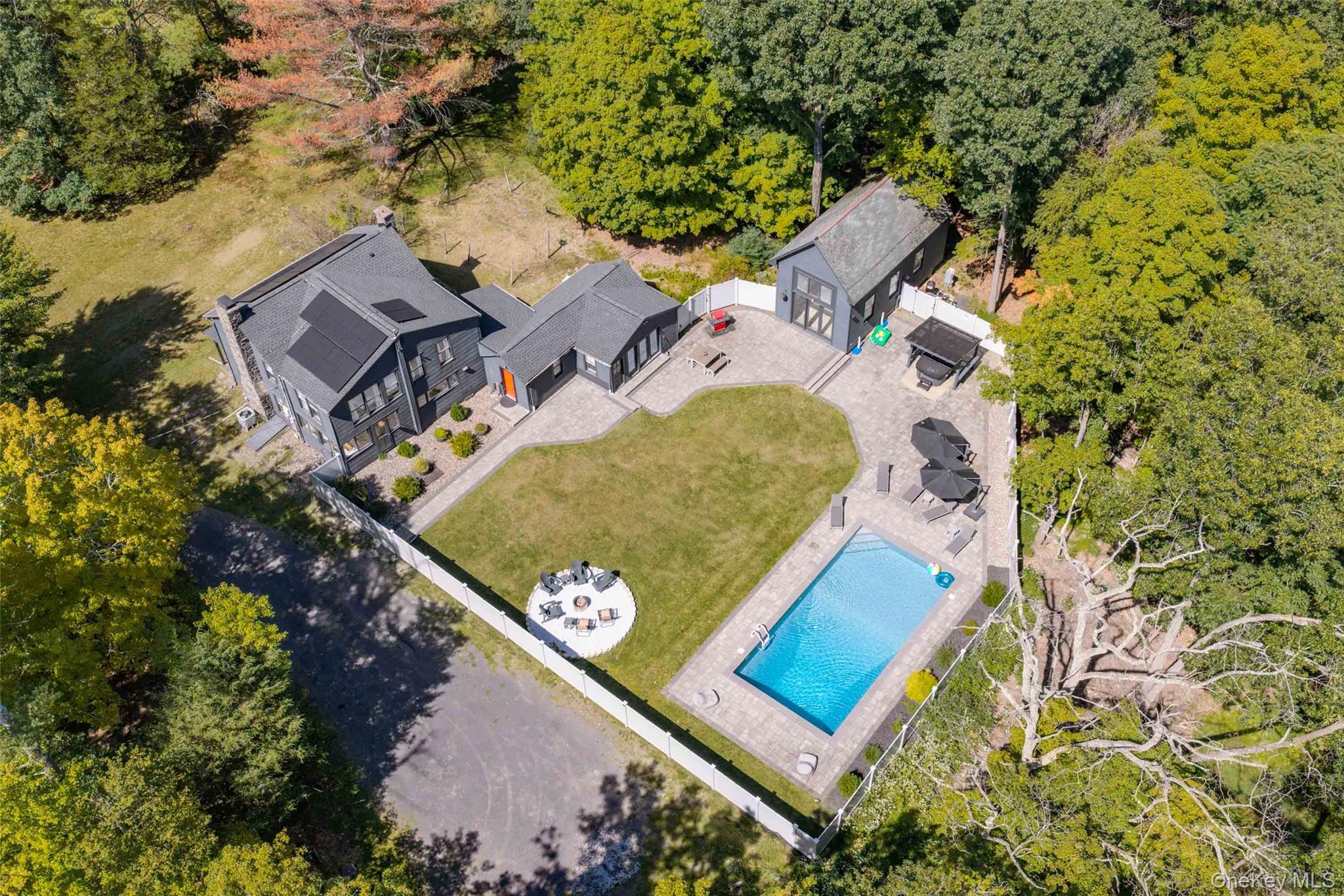 382 Band Camp Road – For Sale photo 3