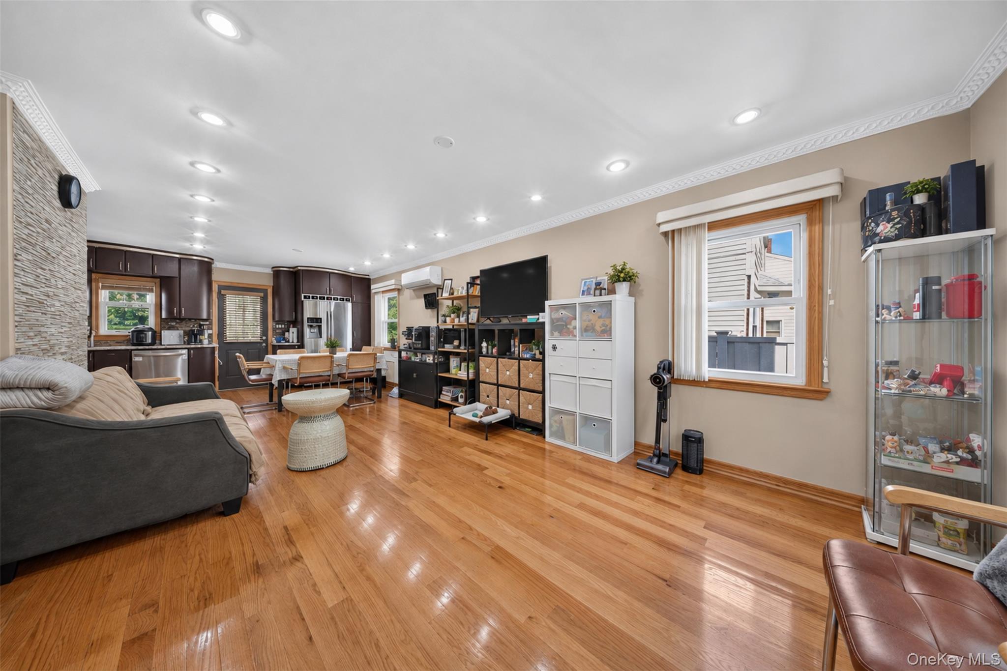 56-18 185th Street – For Sale photo 4