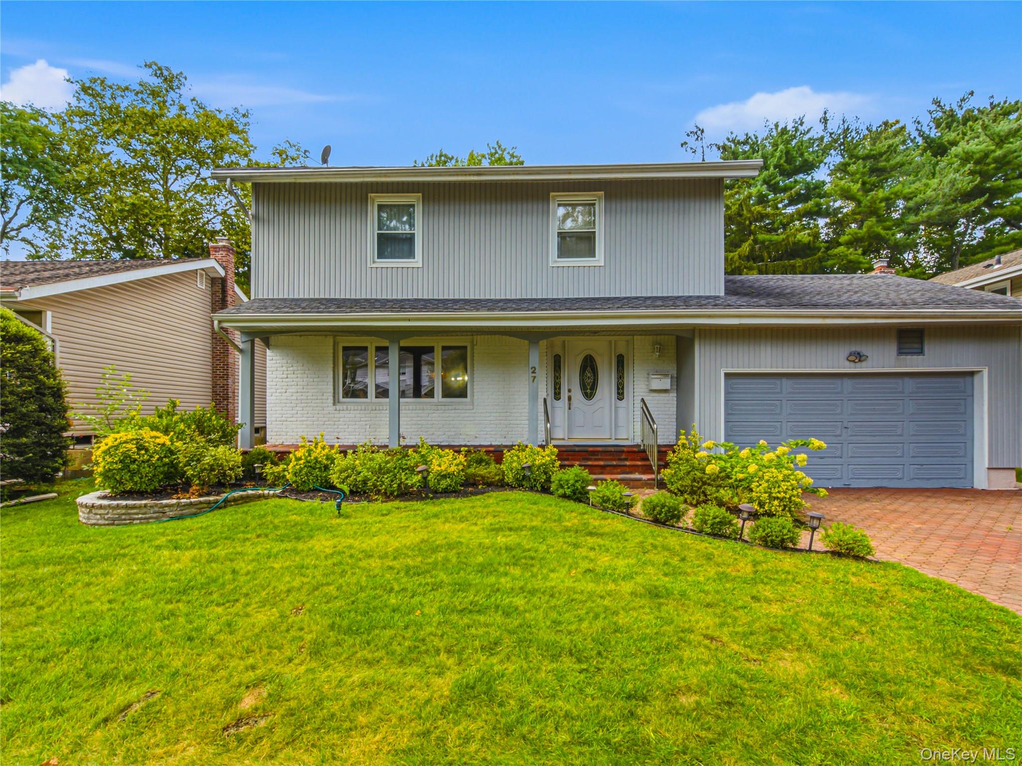 27 Driftwood Drive – For Sale photo 2