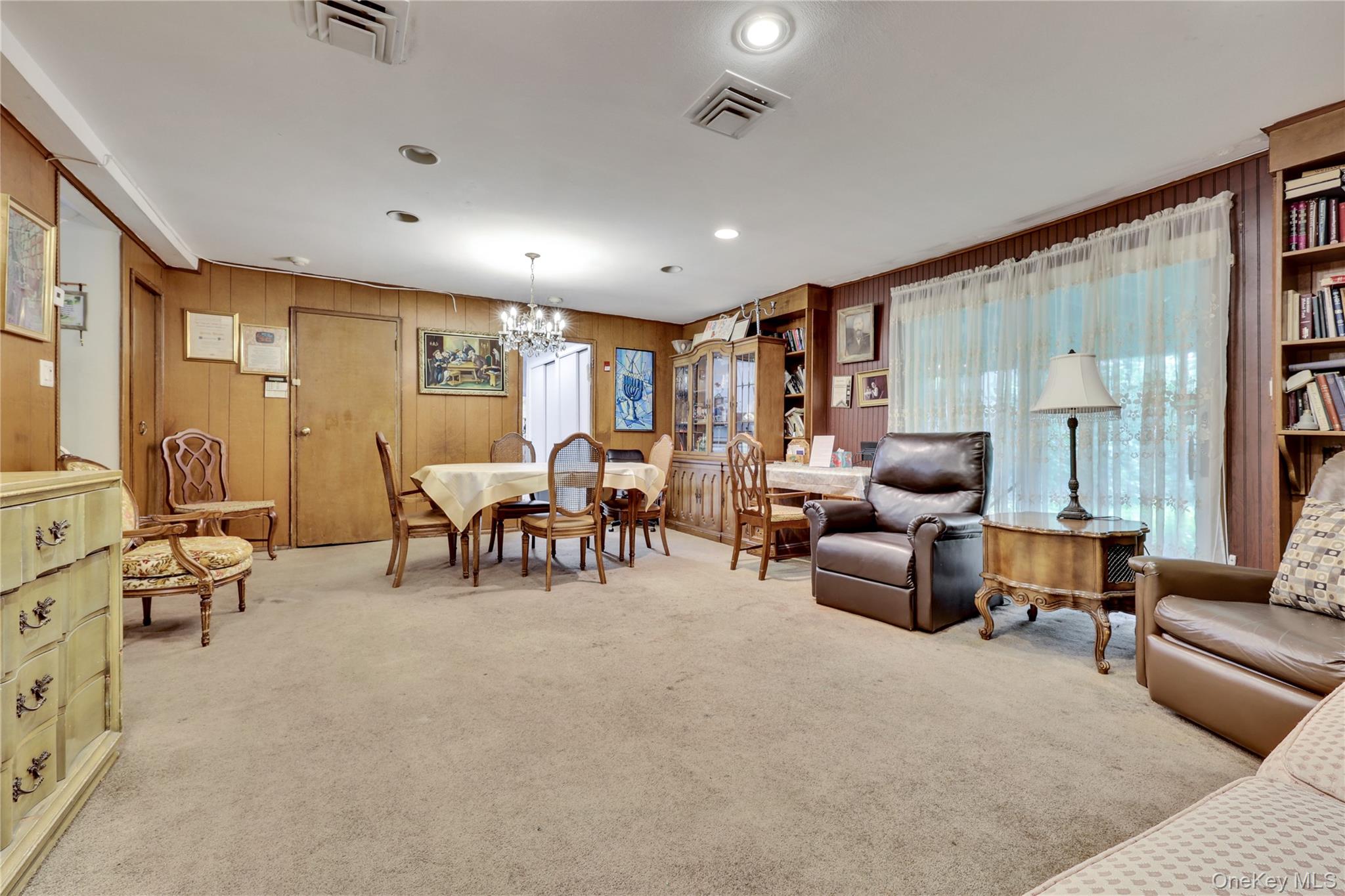 22 Woodmere Boulevard – For Sale photo 7