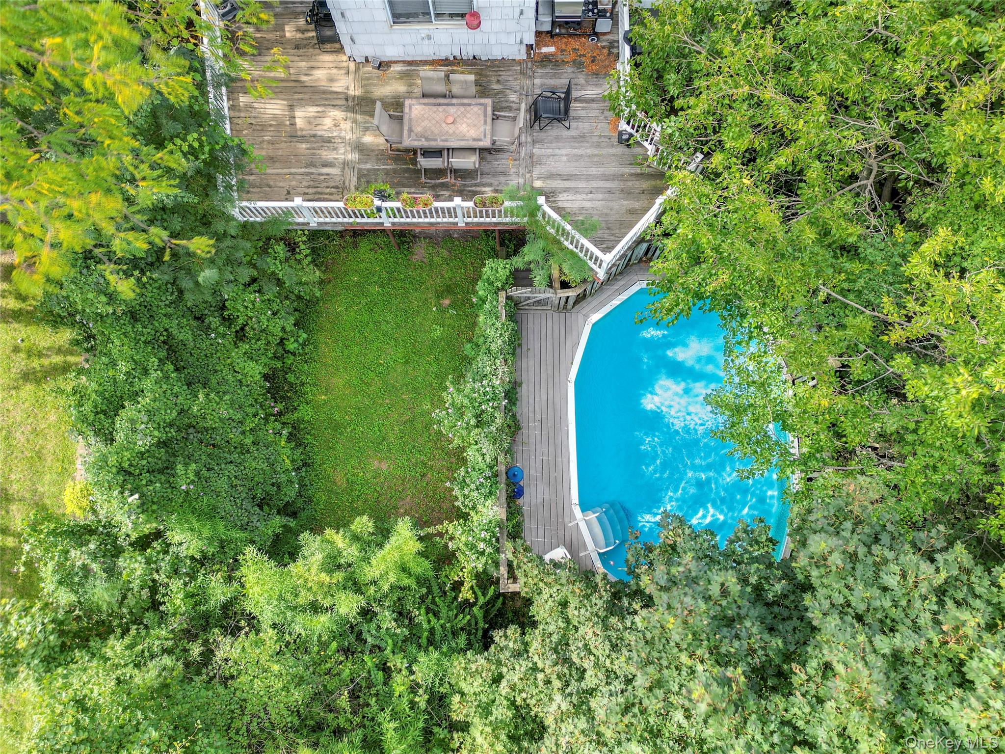 22 Woodmere Boulevard – For Sale photo 28