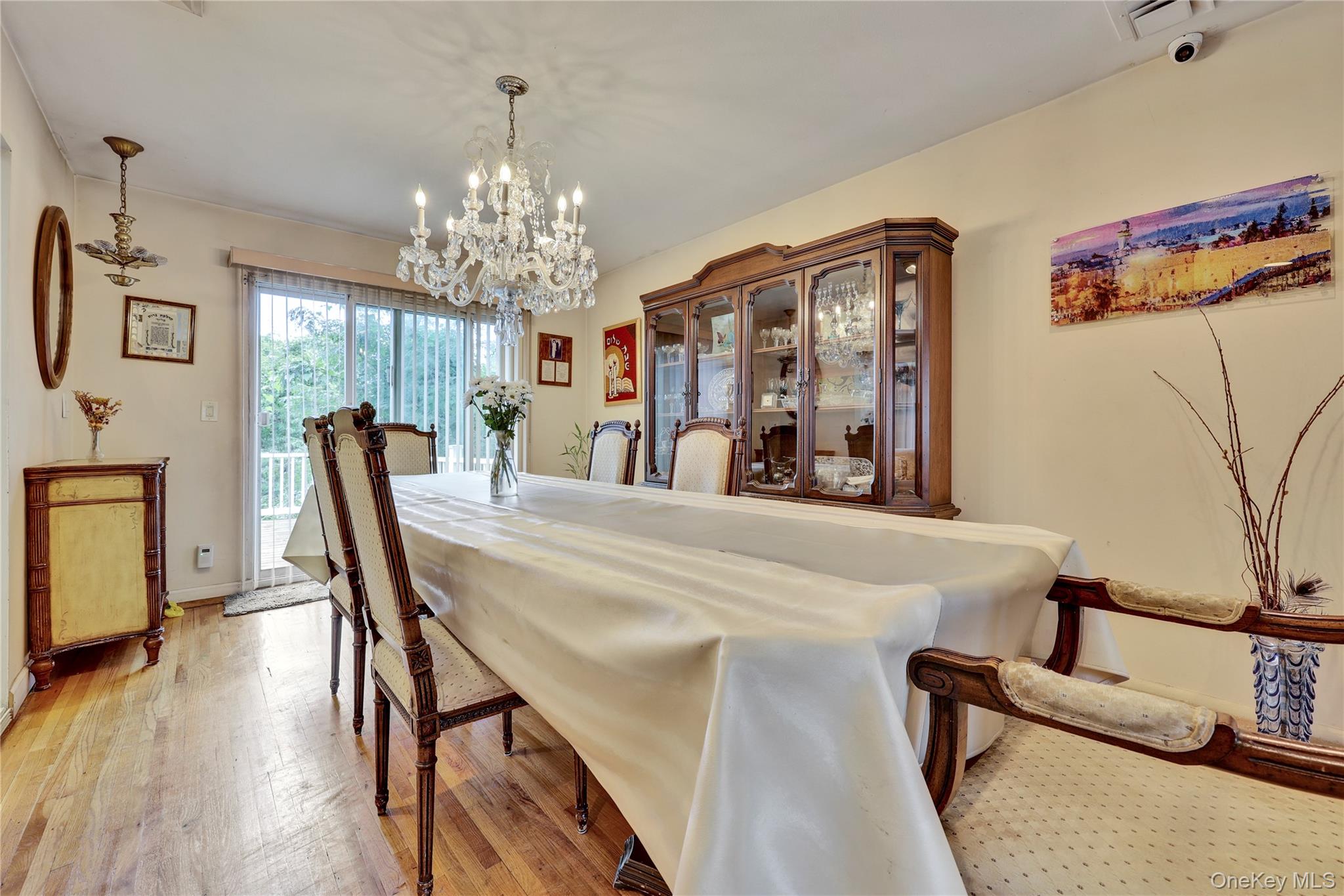 22 Woodmere Boulevard – For Sale photo 9