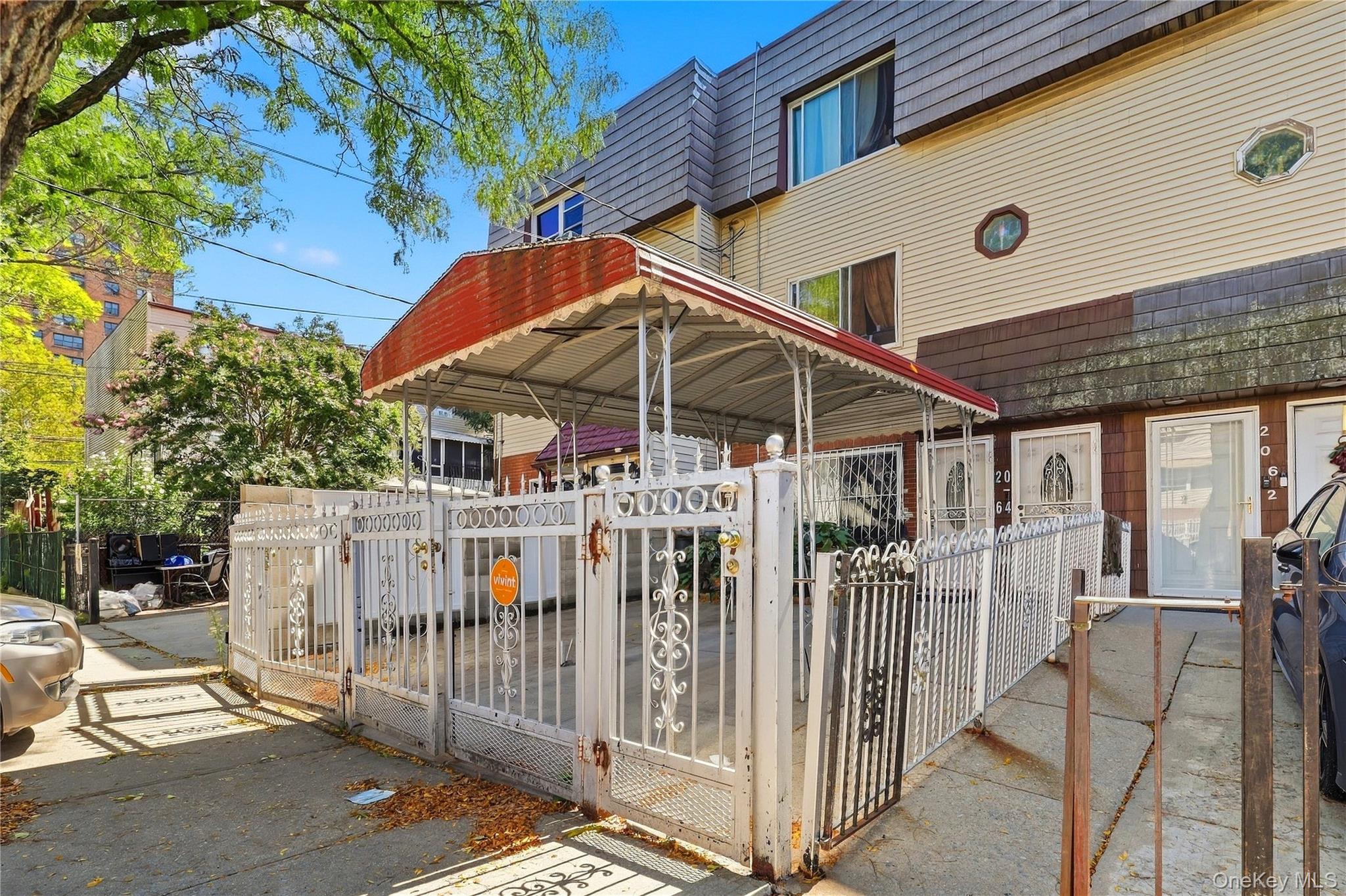 2064 Cicero Avenue – For Sale