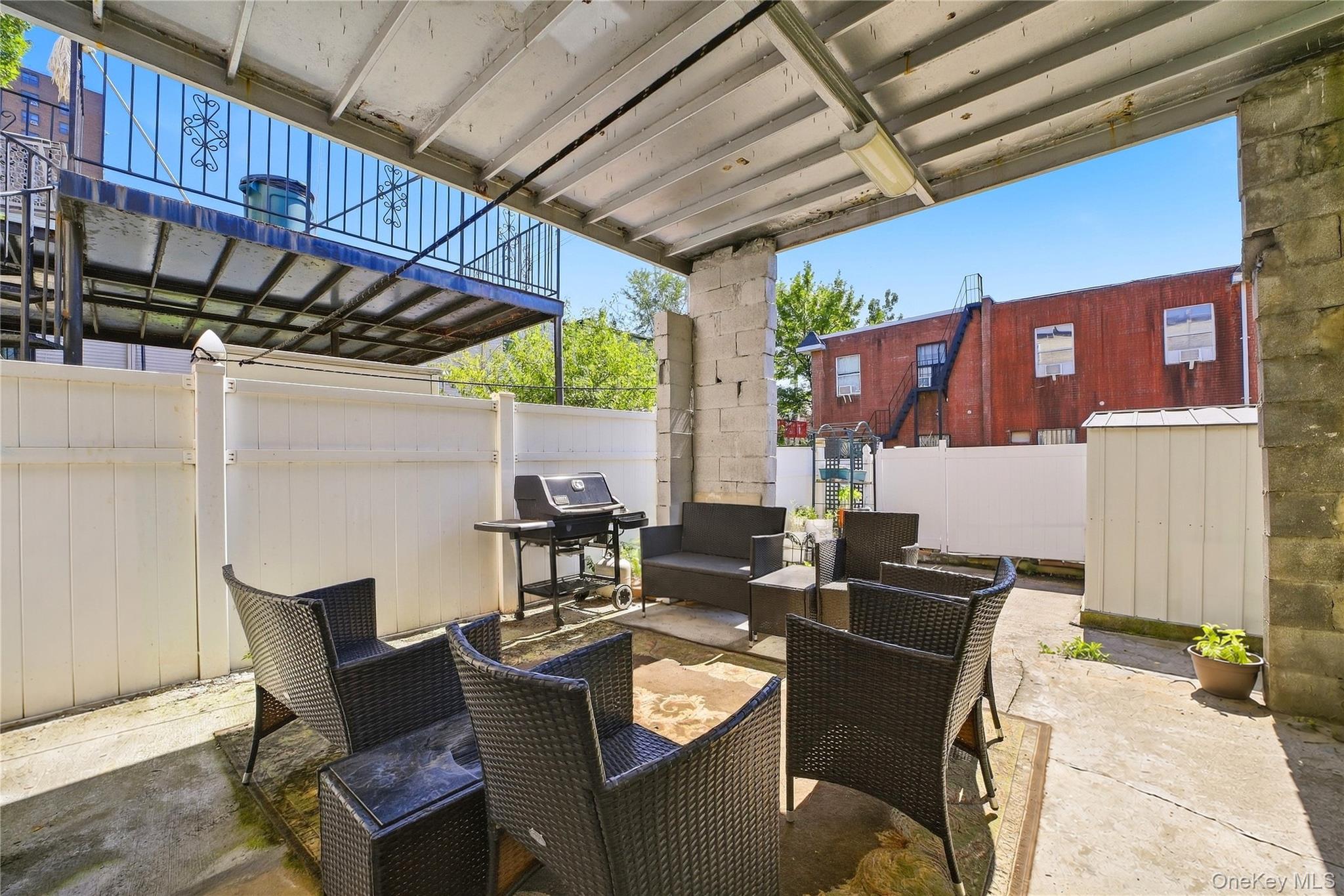 2064 Cicero Avenue – For Sale photo 45