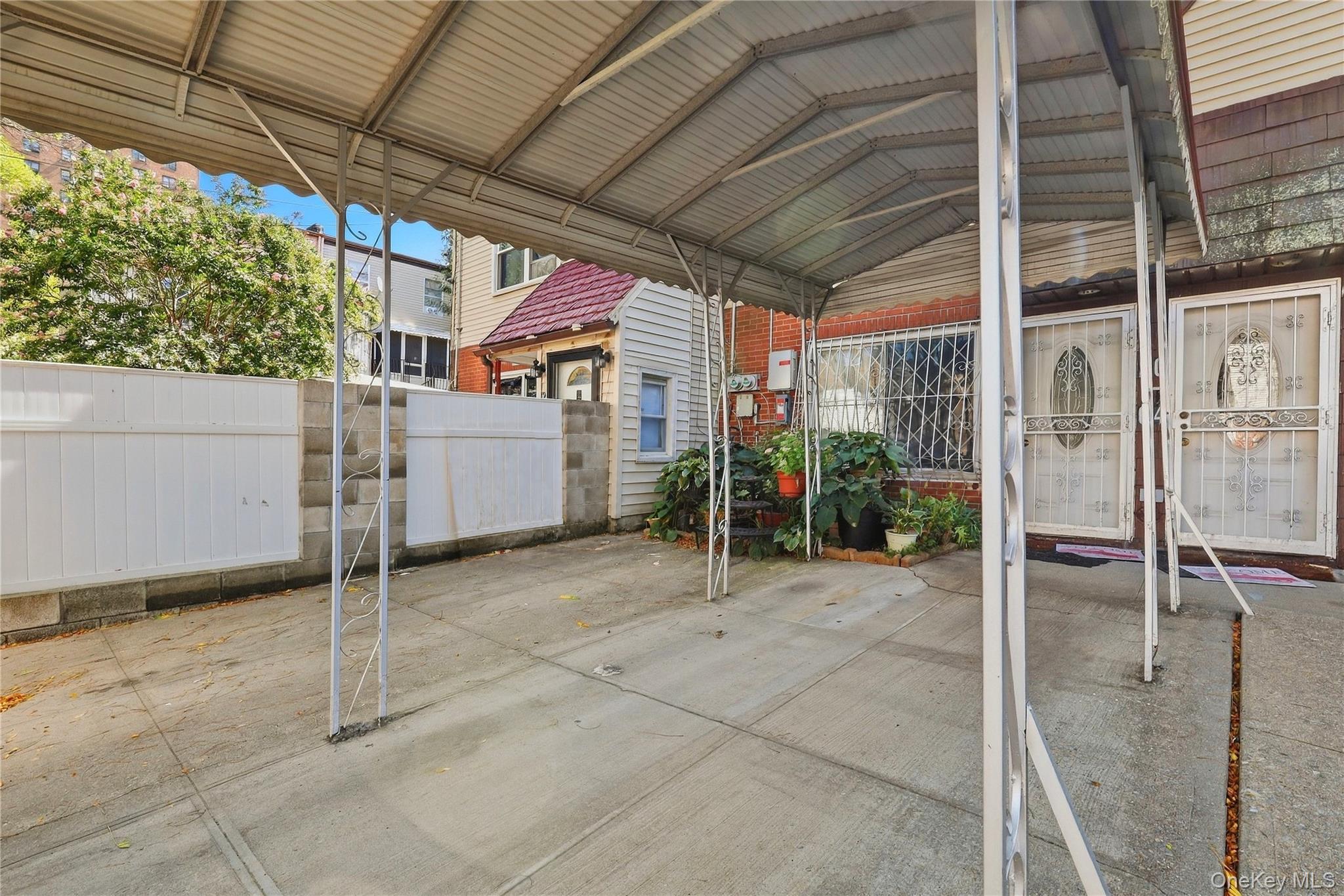 2064 Cicero Avenue – For Sale photo 3