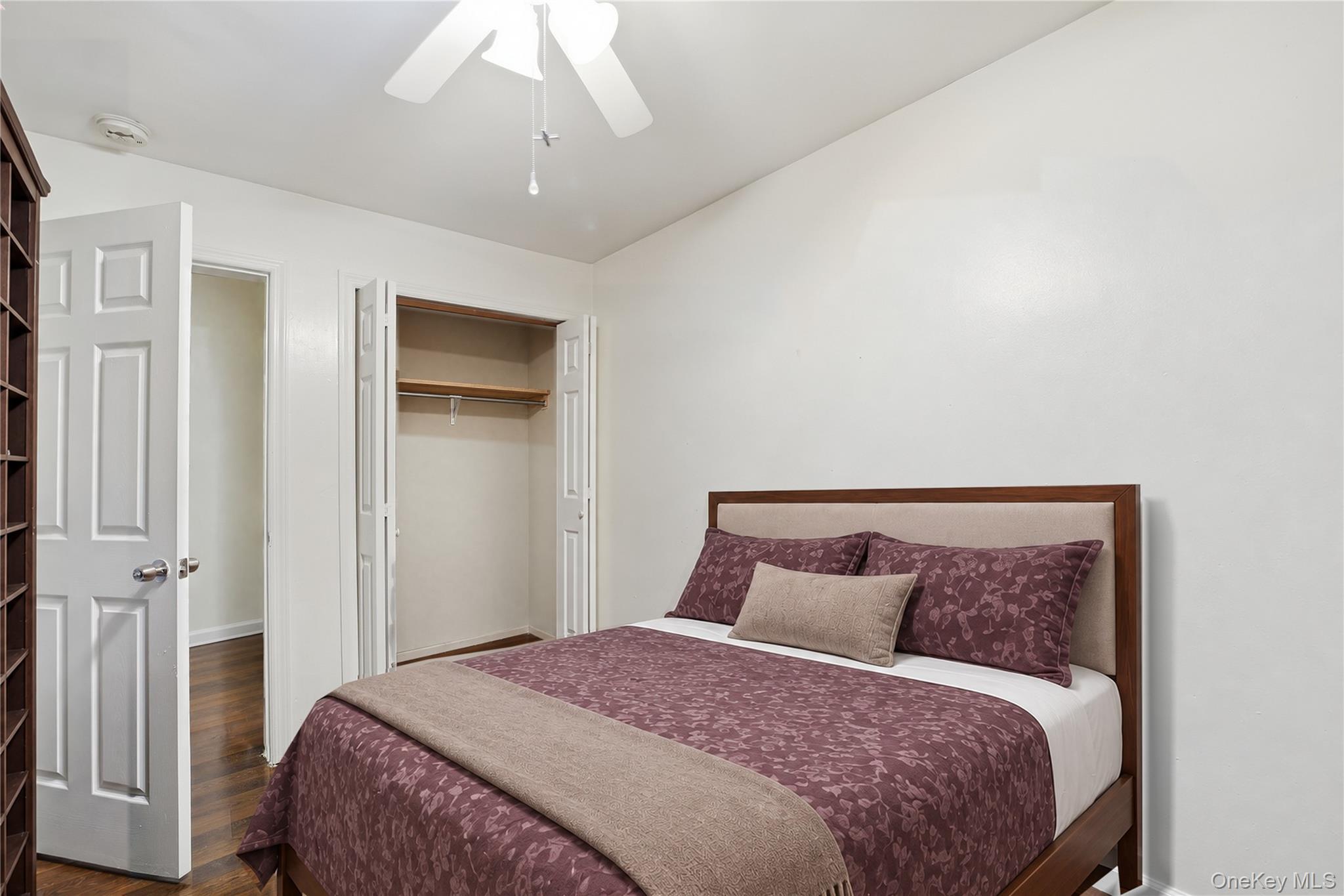 2064 Cicero Avenue – For Sale photo 37
