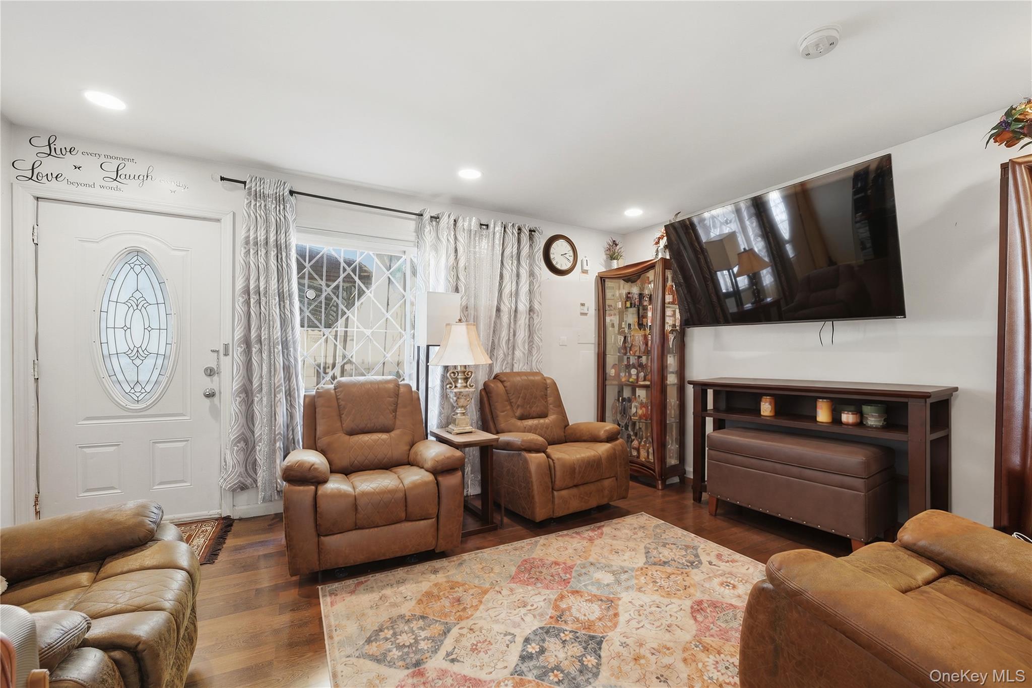 2064 Cicero Avenue – For Sale photo 28