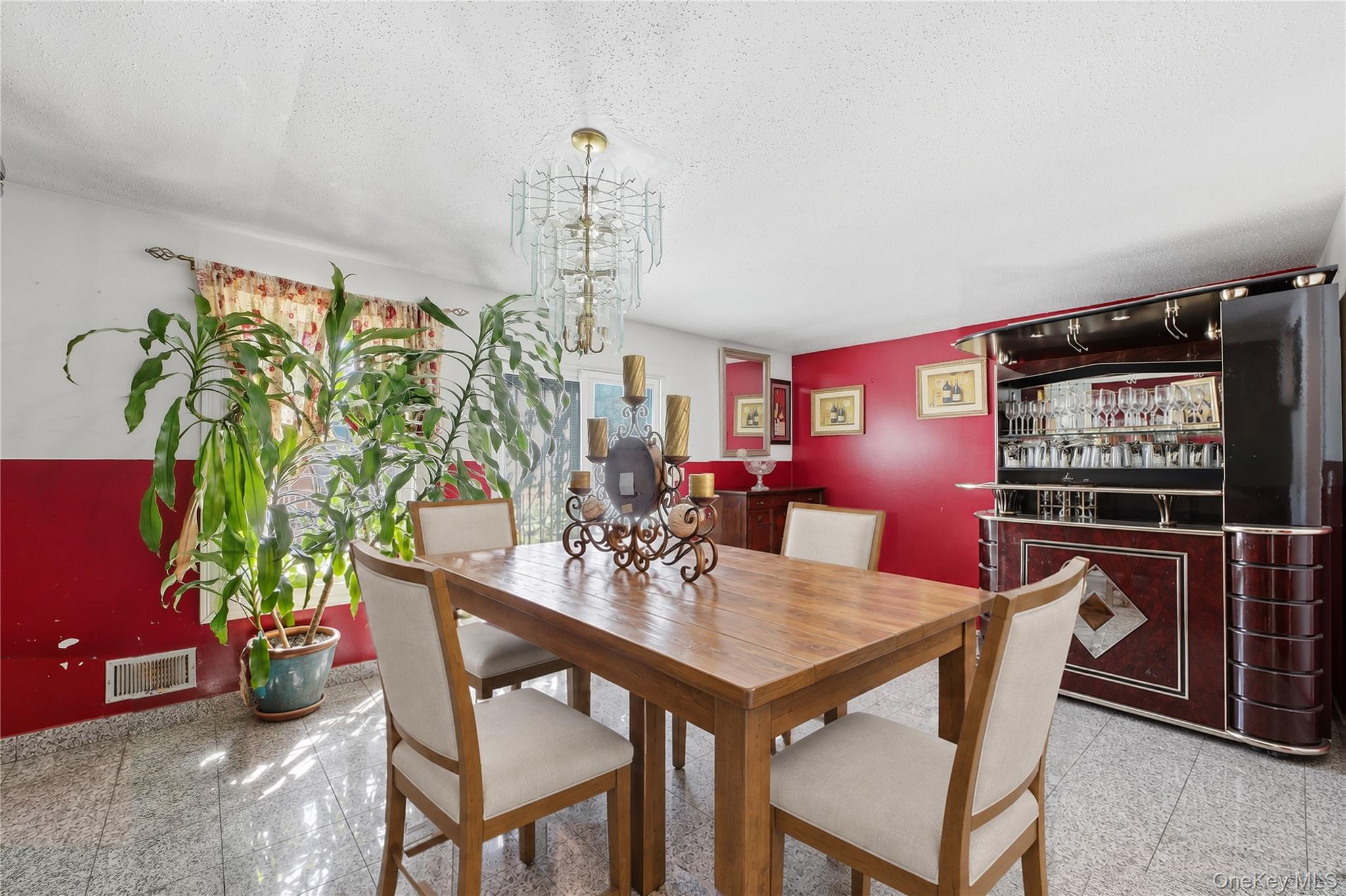 2064 Cicero Avenue – For Sale photo 13