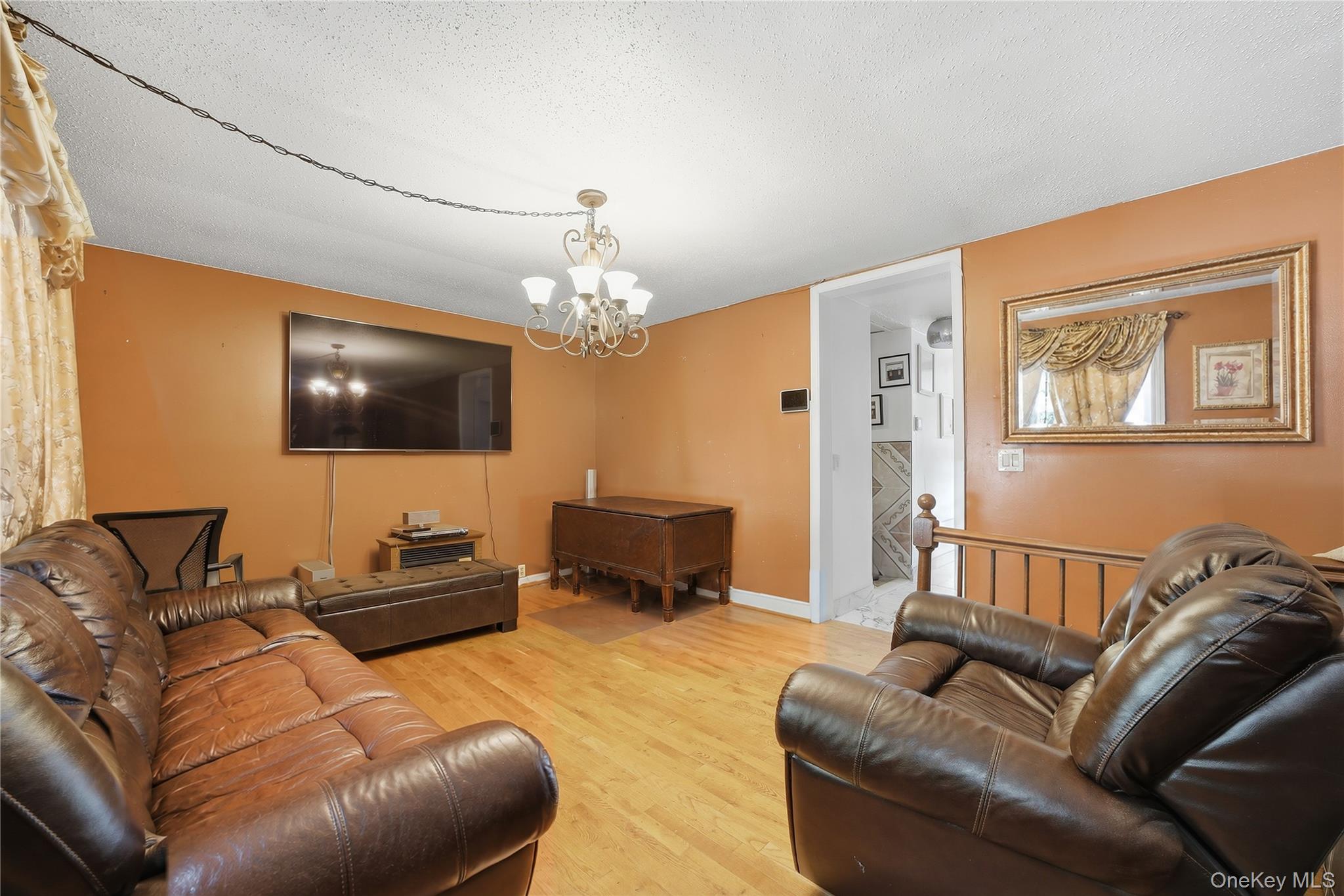 2064 Cicero Avenue – For Sale photo 7