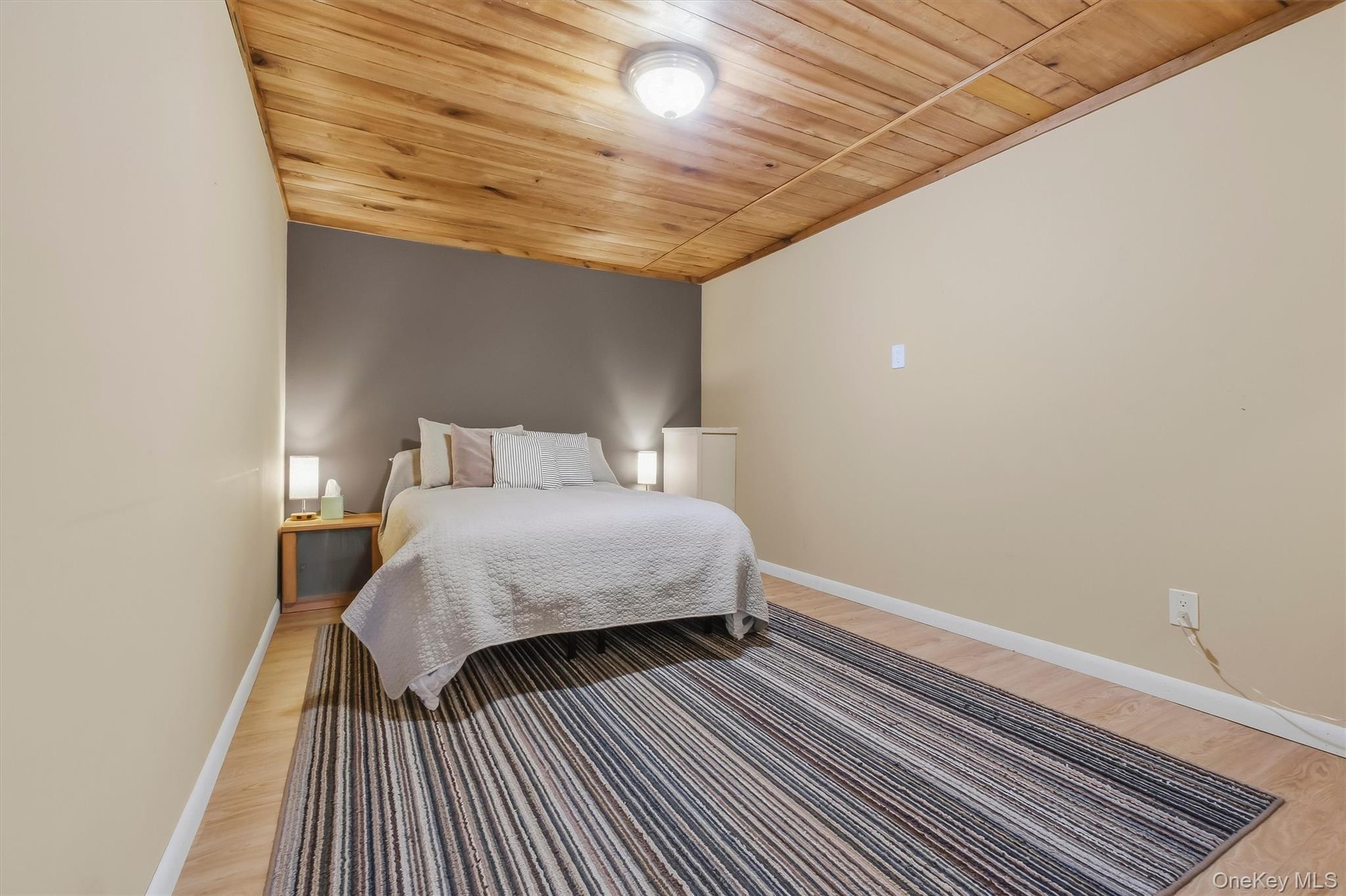 183 Lookout Pass – For Sale photo 33