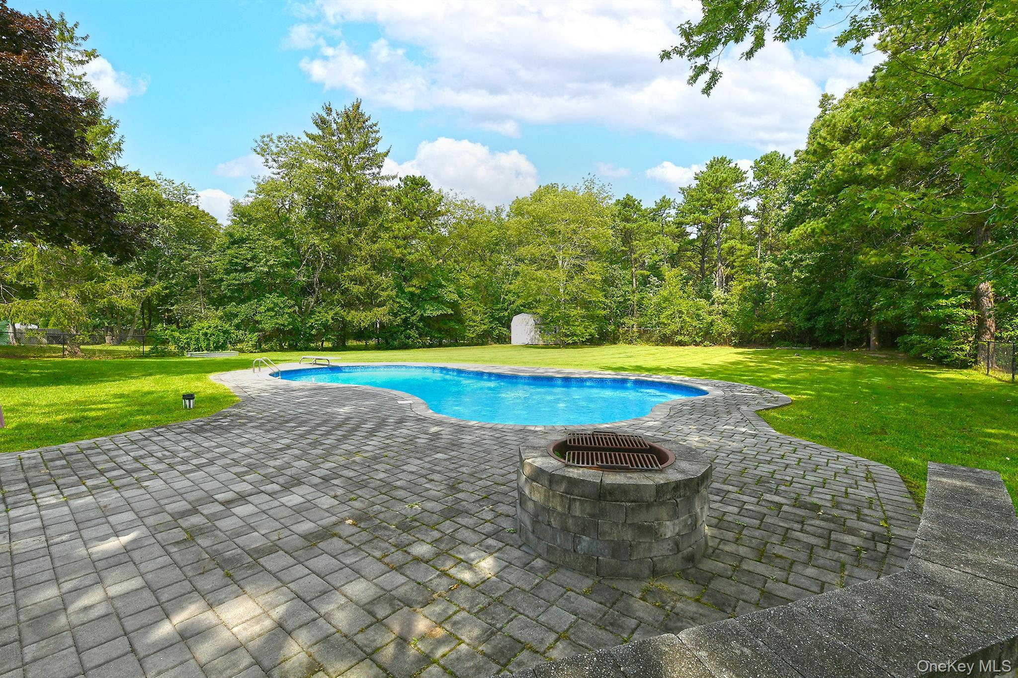 37 Euclid Avenue – For Sale photo 33