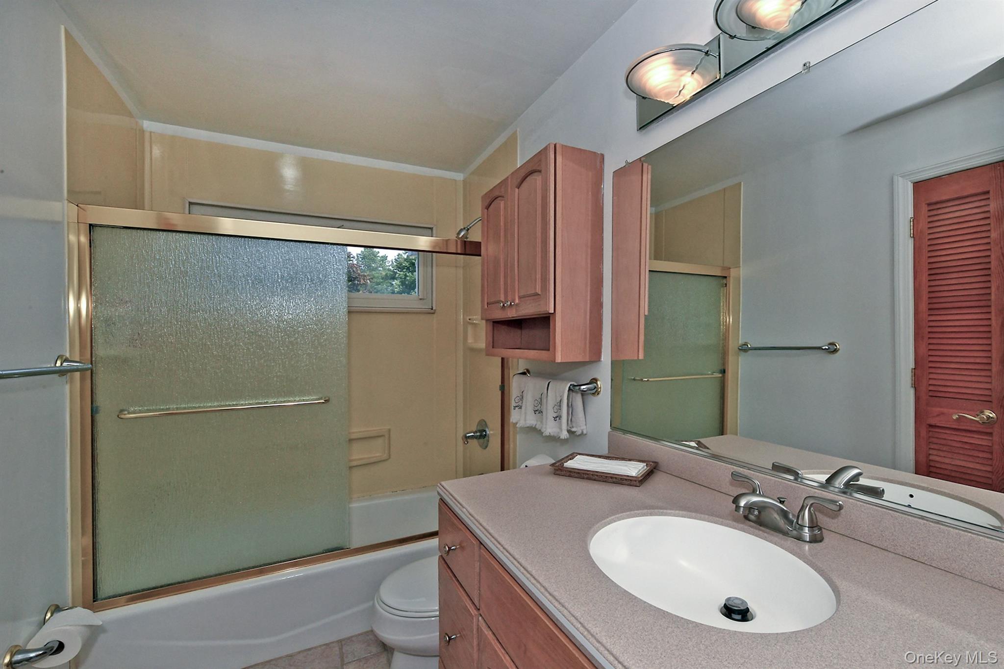 37 Euclid Avenue – For Sale photo 23