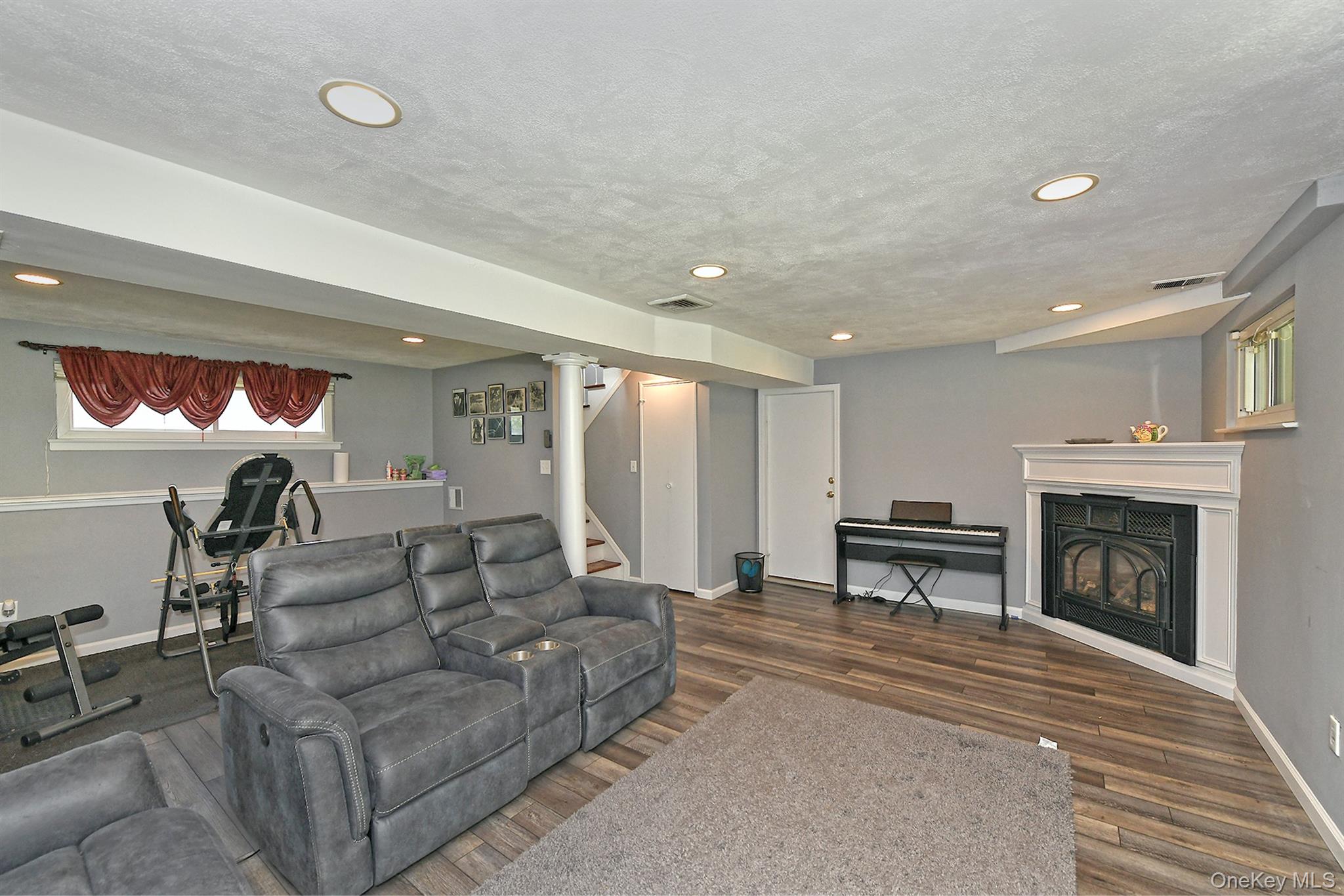 37 Euclid Avenue – For Sale photo 24