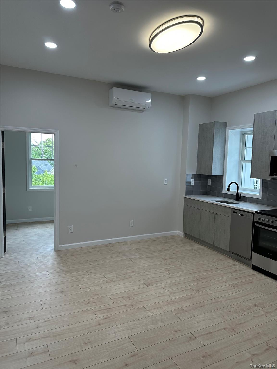 54-58 Smith Street, Unit 54 photo 11