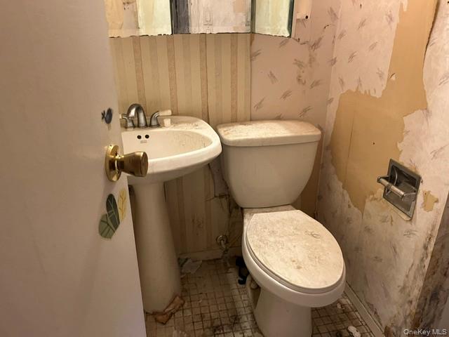 4 Hancock Commons – For Sale photo 9