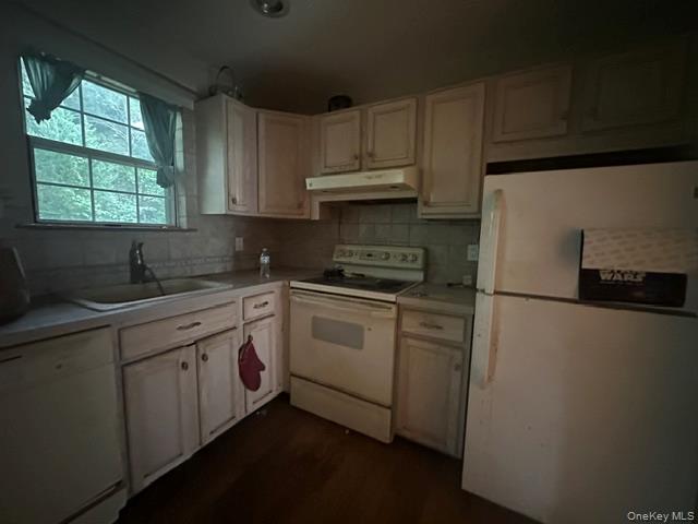 4 Hancock Commons – For Sale photo 5