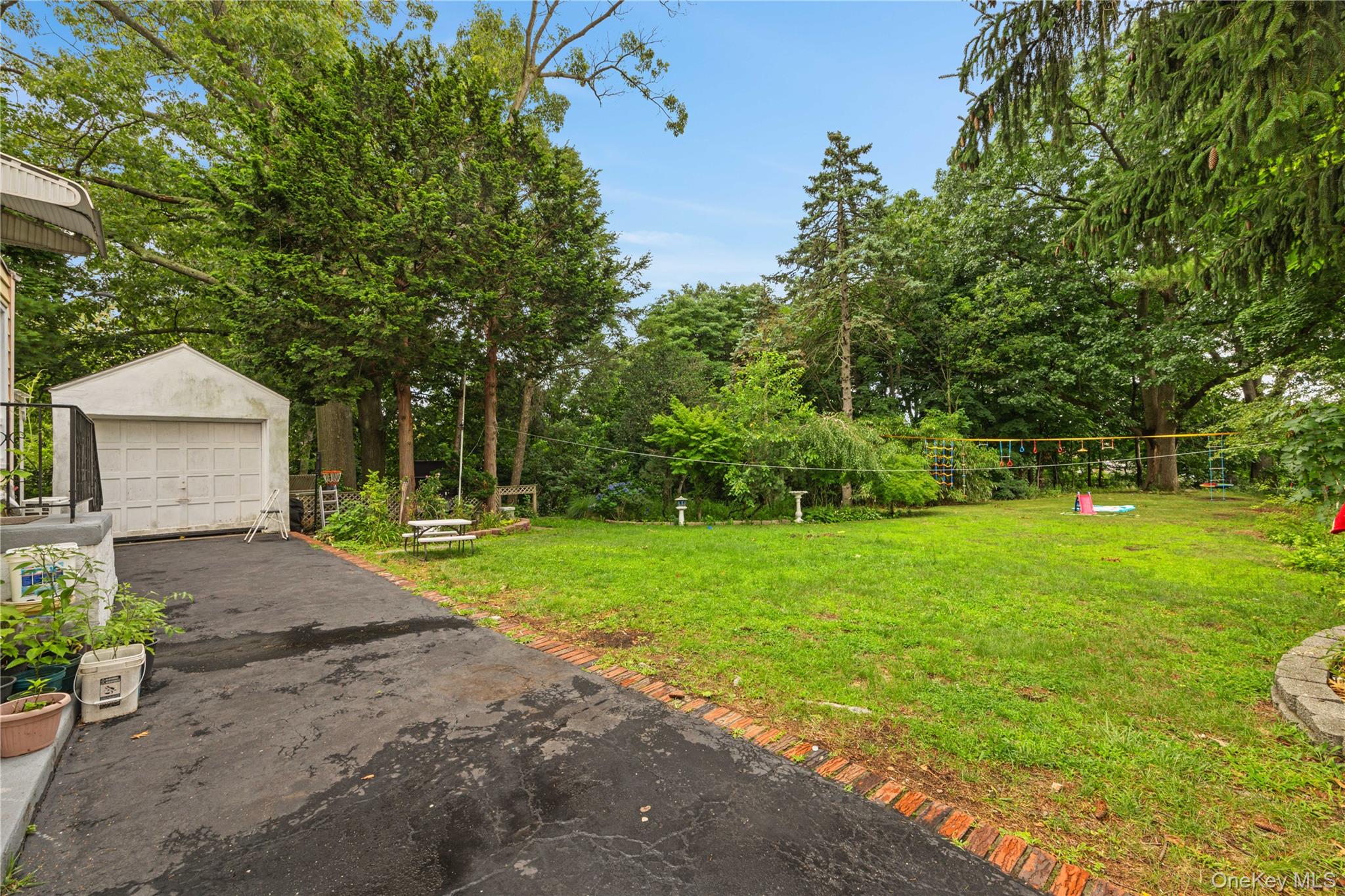 134 Hart Avenue – For Sale photo 47