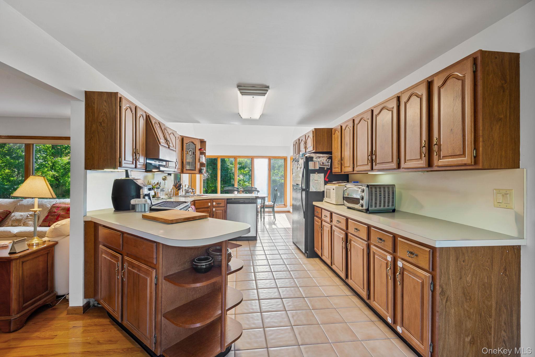 210 Lewis Road – For Rent photo 16