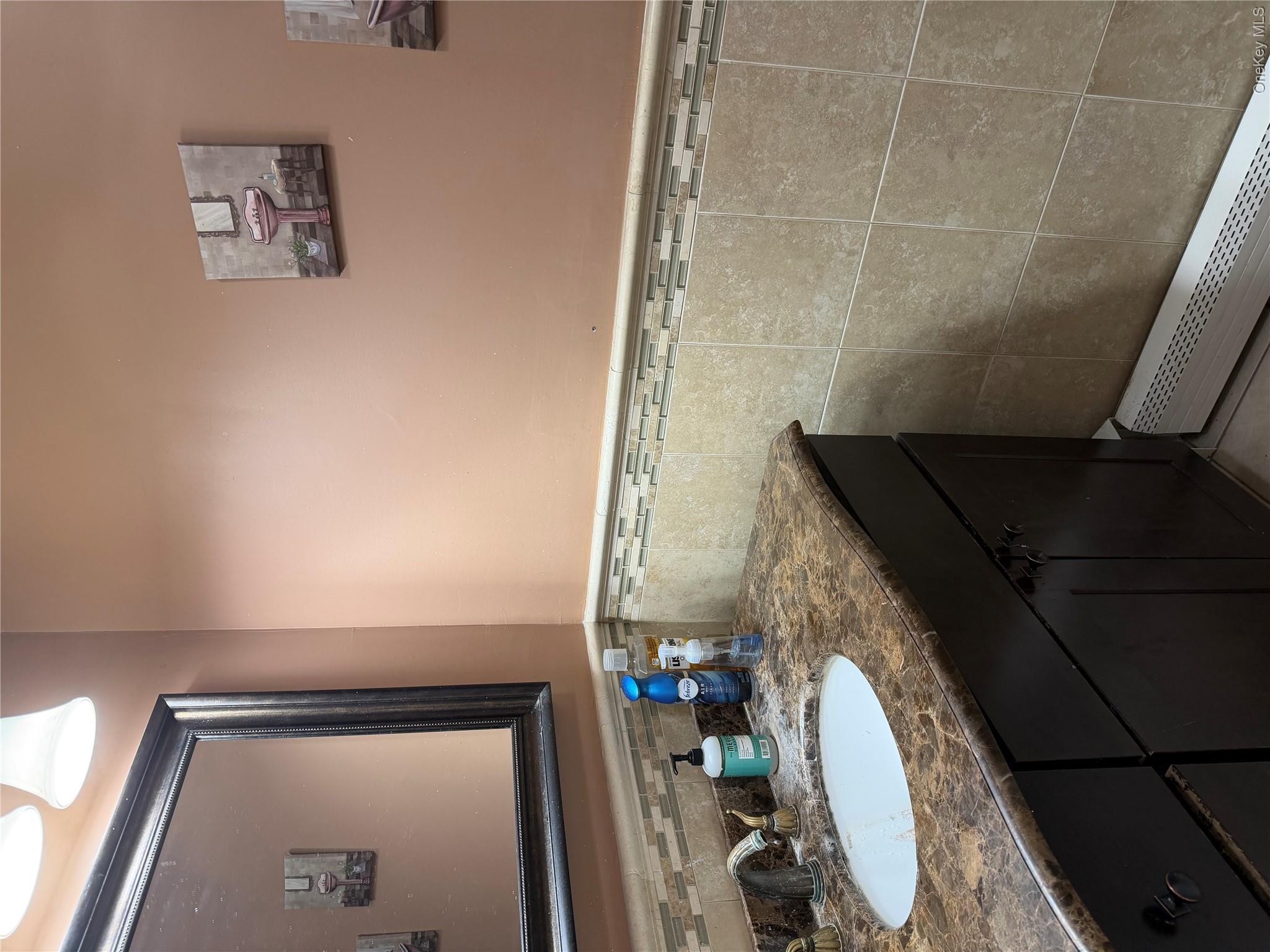 36 E Willow Street – For Sale photo 3