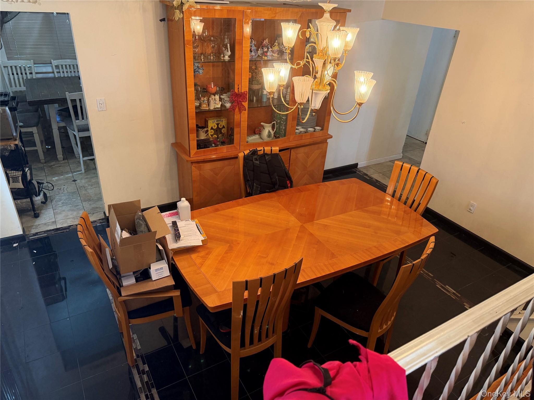 36 E Willow Street – For Sale photo 5