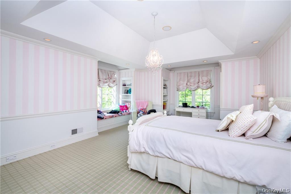 270 Trenor Drive – For Sale photo 23