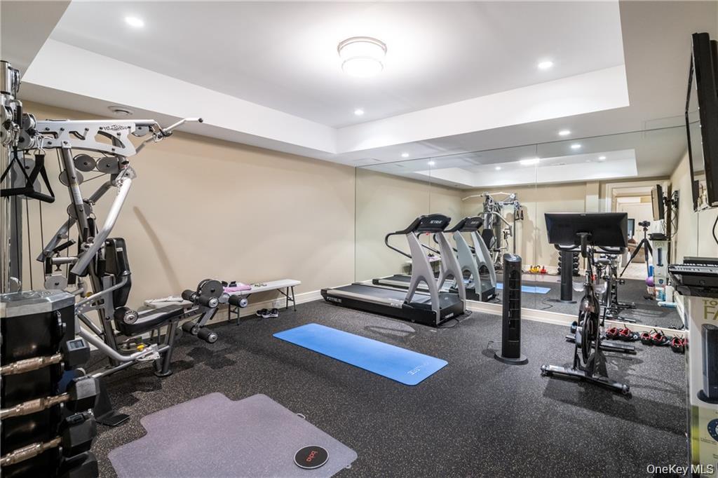270 Trenor Drive – For Sale photo 27