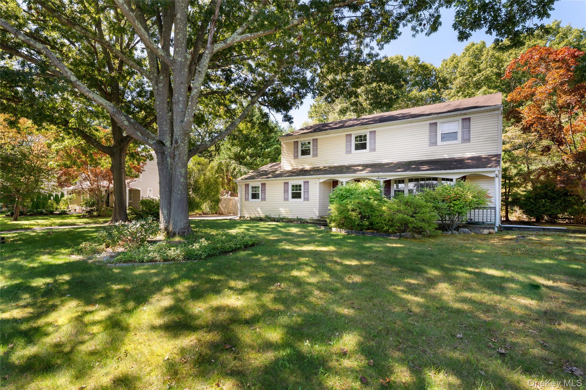 16 Heritage Place S – For Sale photo 21