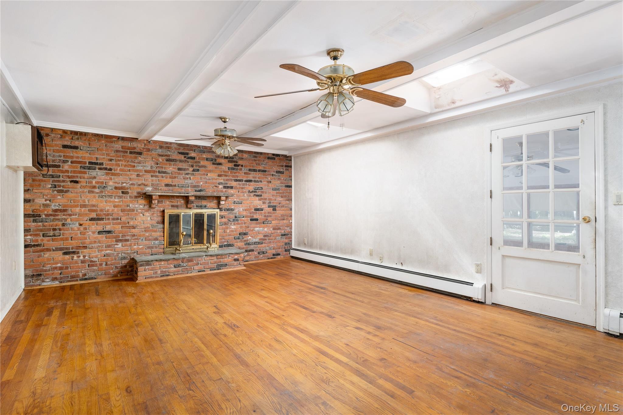 16 Heritage Place S – For Sale photo 9