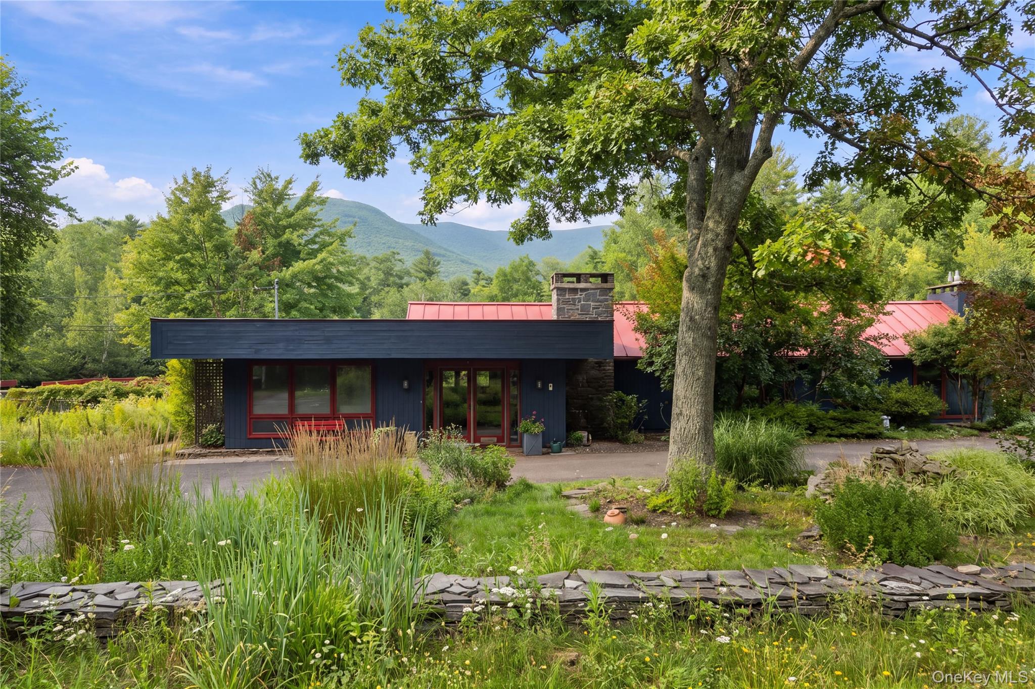 7 Wilber Lane – For Sale