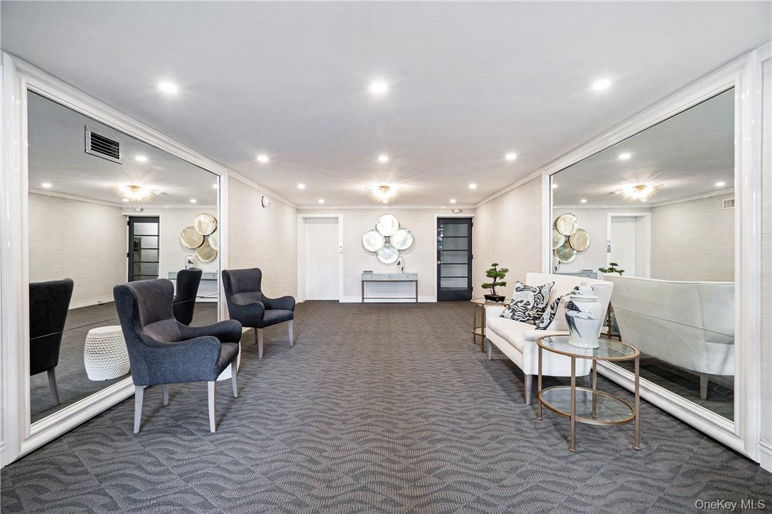 720 Milton Road, Unit N-2C photo 3