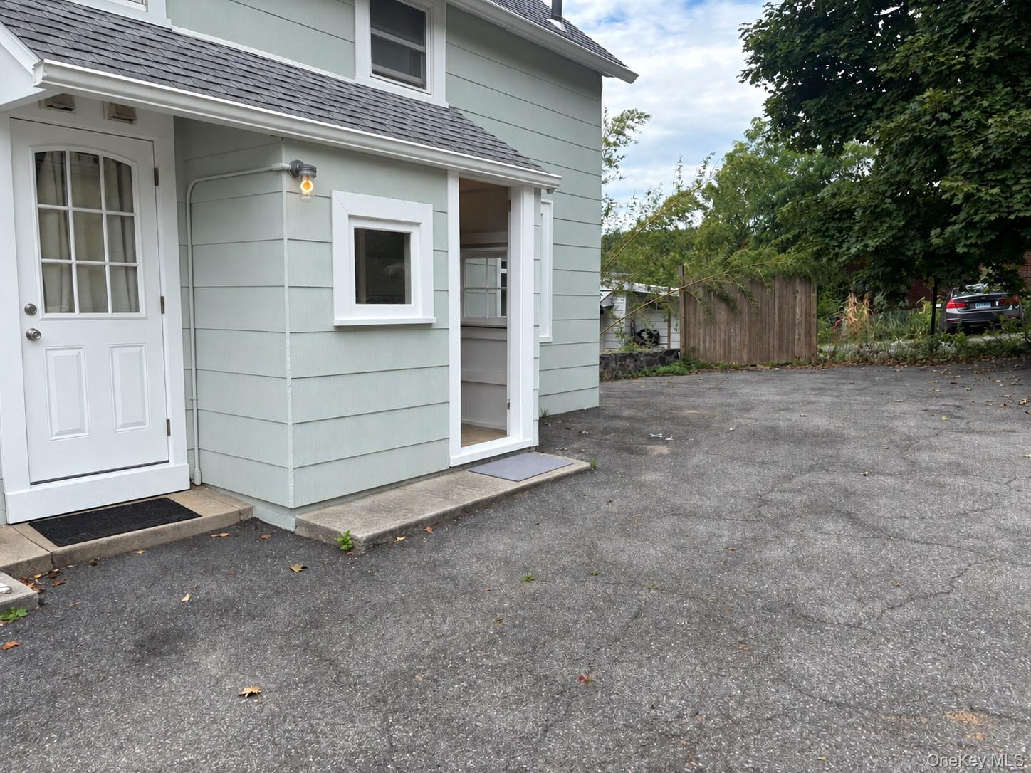 245 W. Glenville Road – For Rent