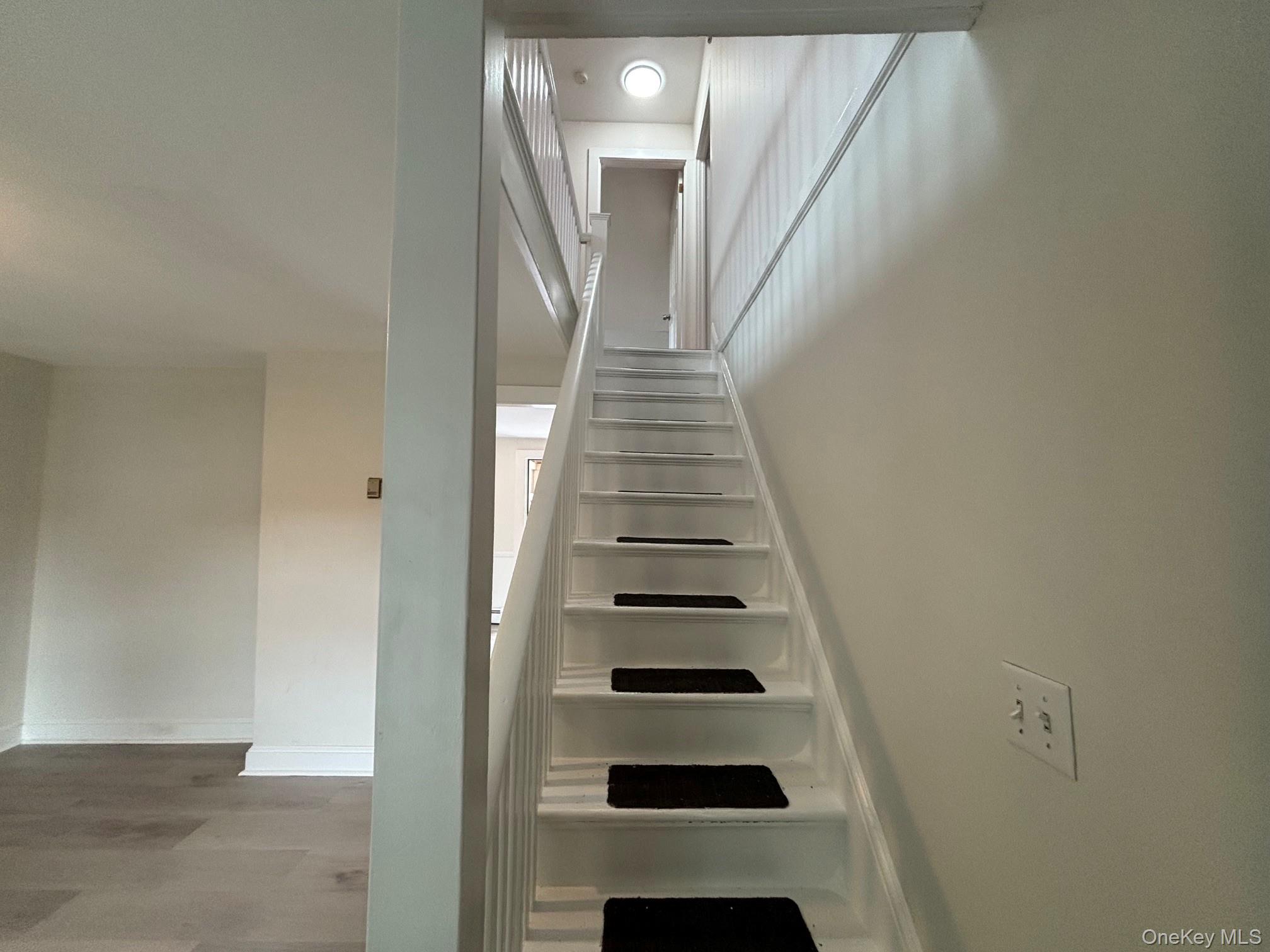 245 W. Glenville Road – For Rent photo 8