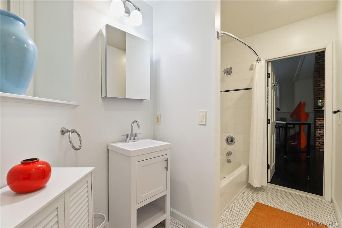 17A Sunset Drive – For Rent photo 6