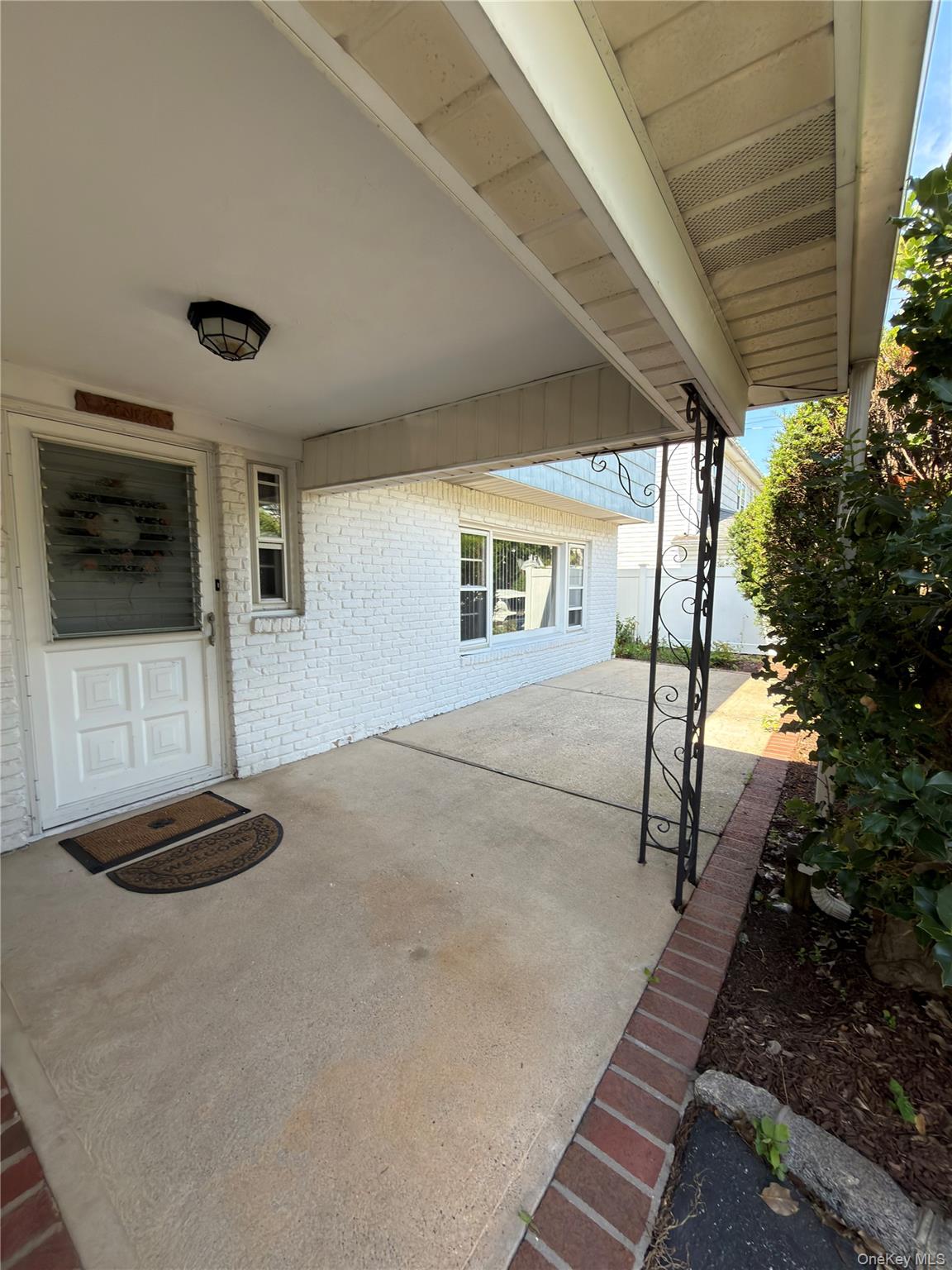 411 Cornwell Avenue – For Sale photo 3