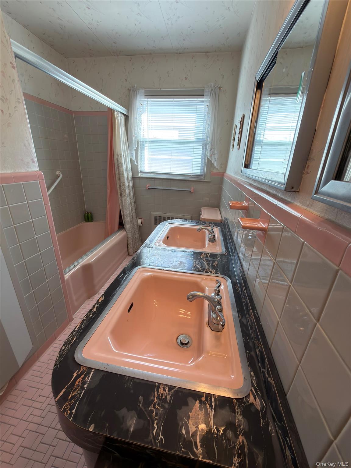 411 Cornwell Avenue – For Sale photo 13