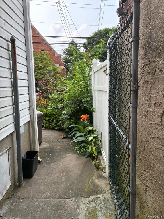 21432 40th Avenue – For Sale photo 39